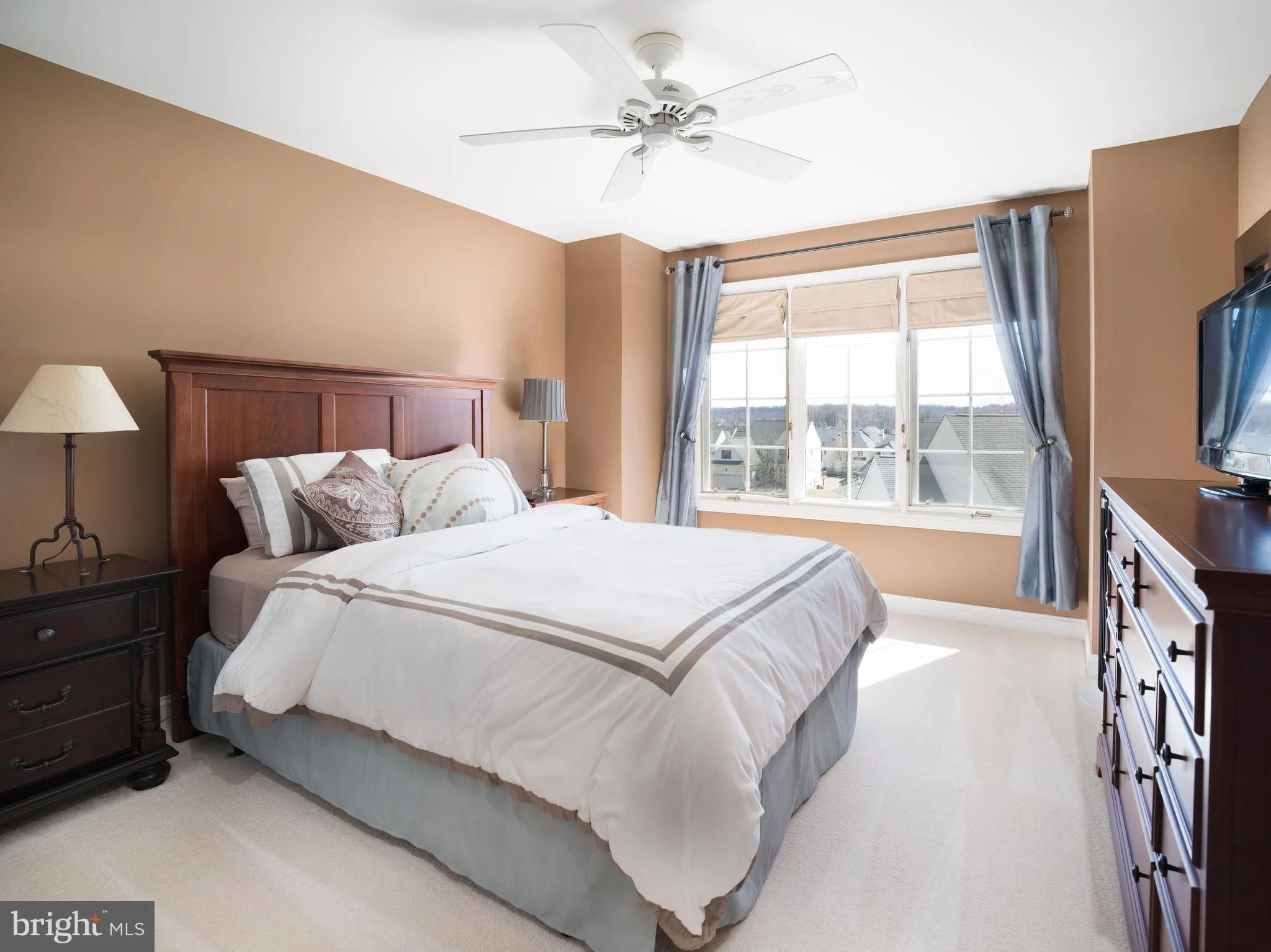 Exton, Pennsylvania 19341, United States, 3 Bedrooms Bedrooms, ,4 BathroomsBathrooms,Residential,Active,94441