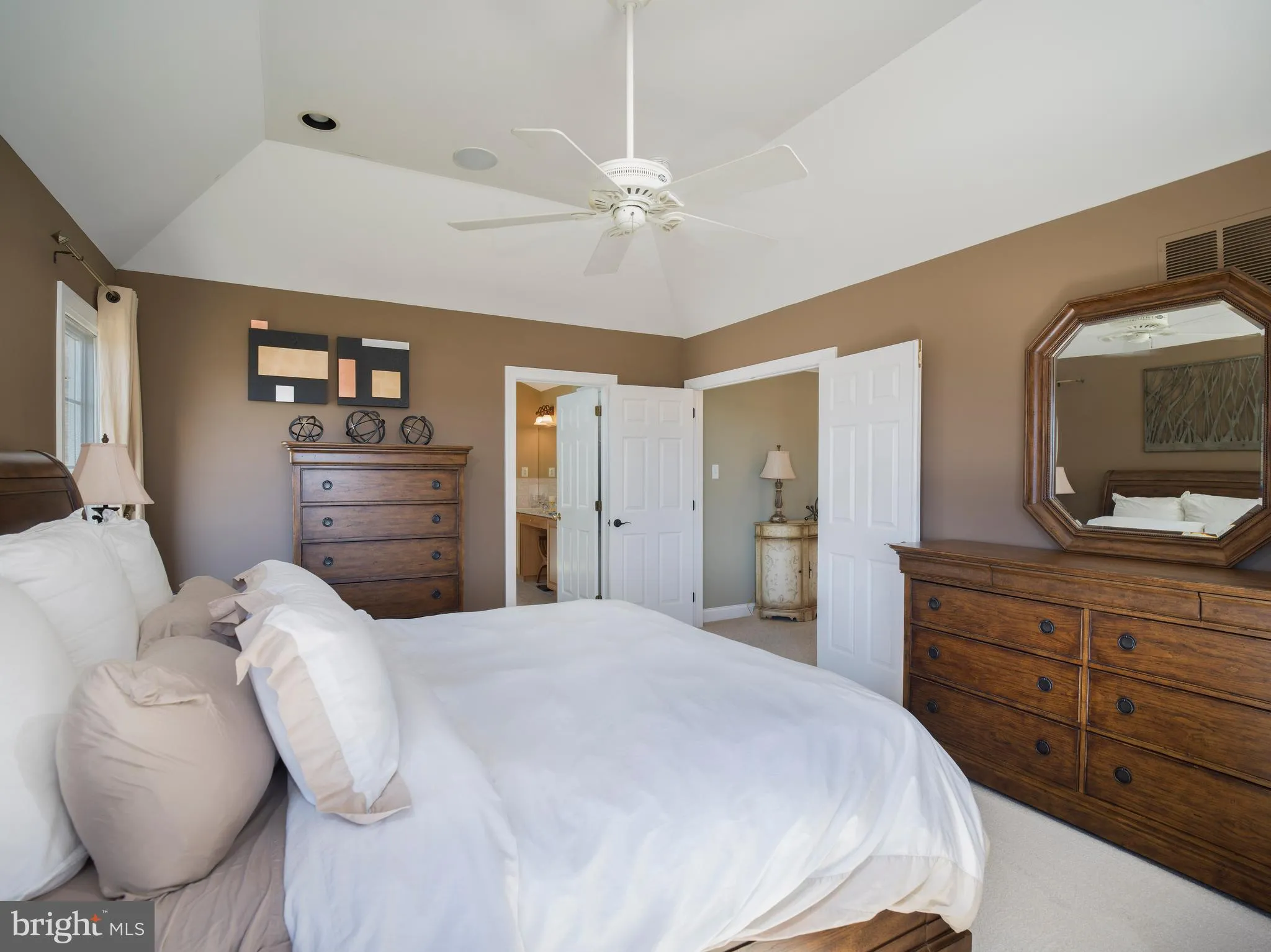 Exton, Pennsylvania 19341, United States, 3 Bedrooms Bedrooms, ,4 BathroomsBathrooms,Residential,Active,94441