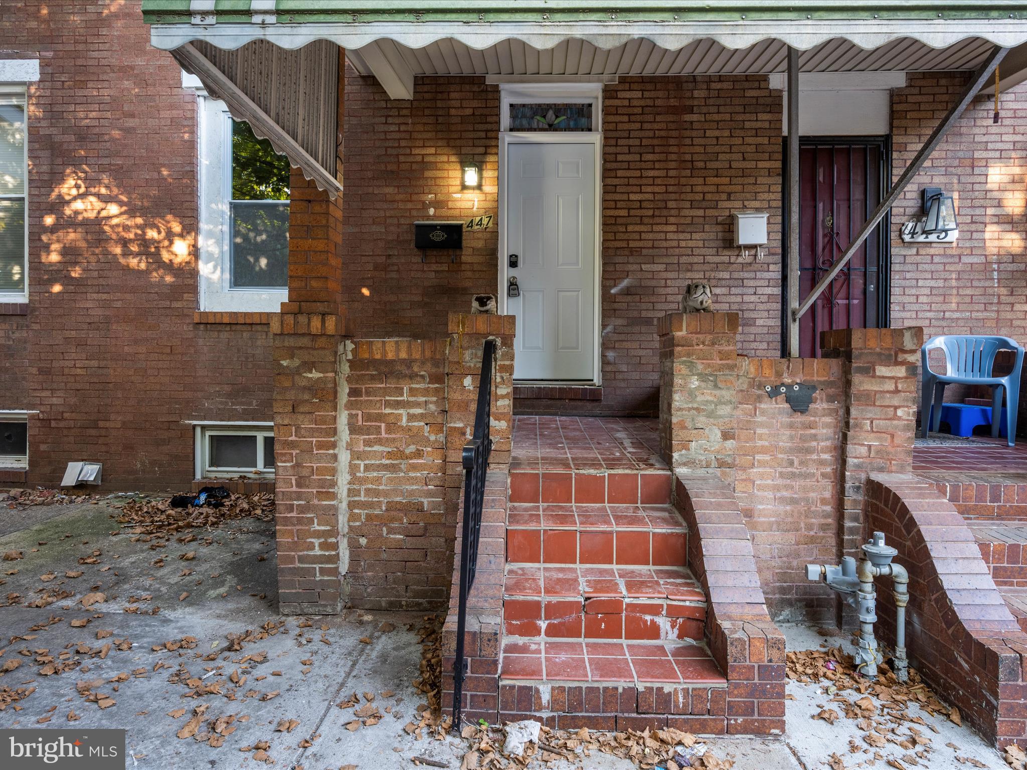 ELWOOD PARK - Residential