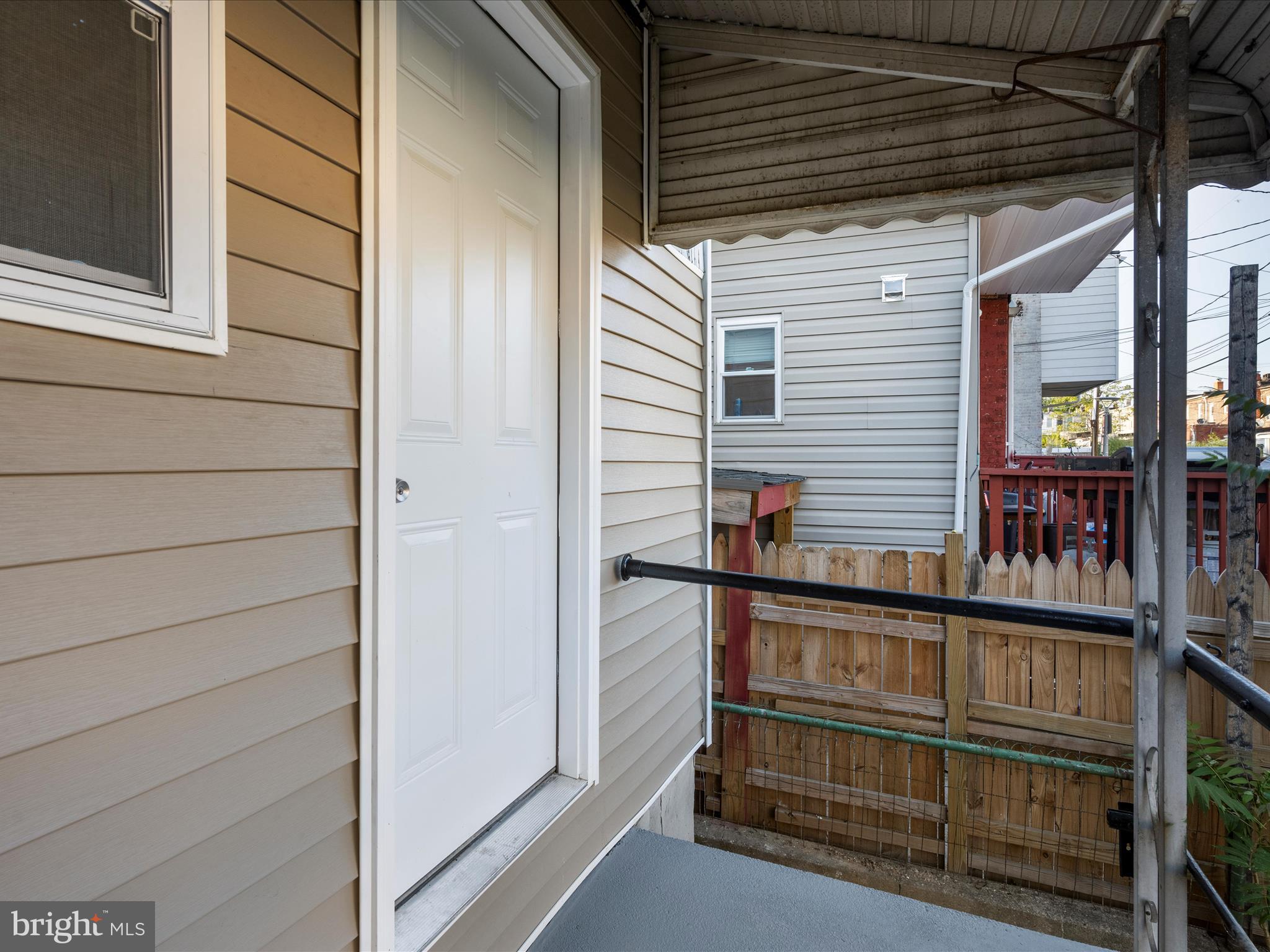 ELWOOD PARK - Residential