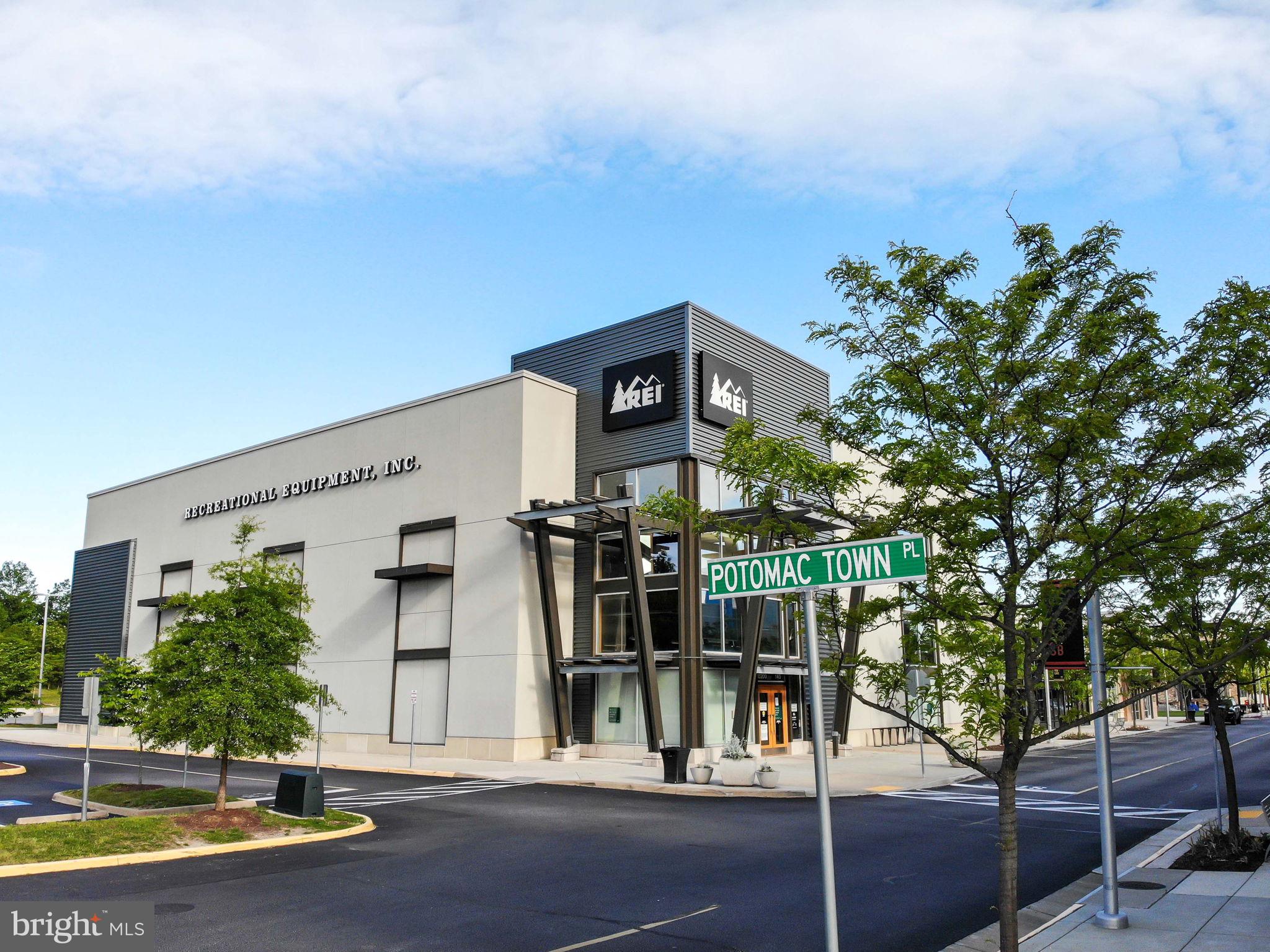 STRATFORD GLEN - Residential