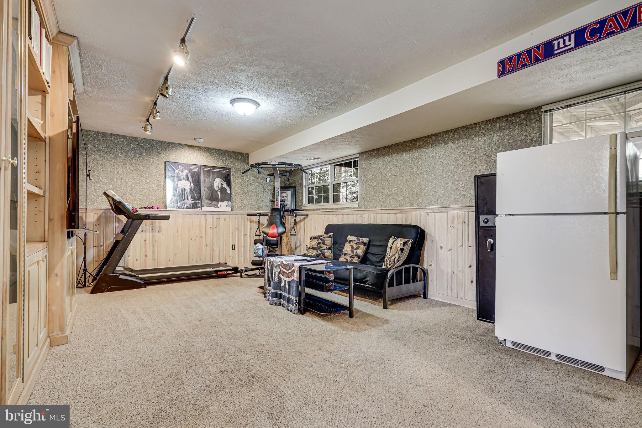 STRATFORD GLEN - Residential