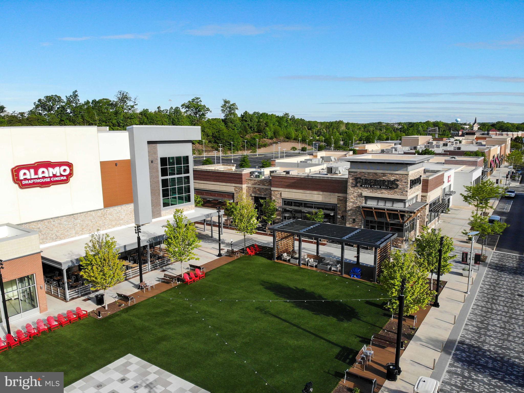 STRATFORD GLEN - Residential