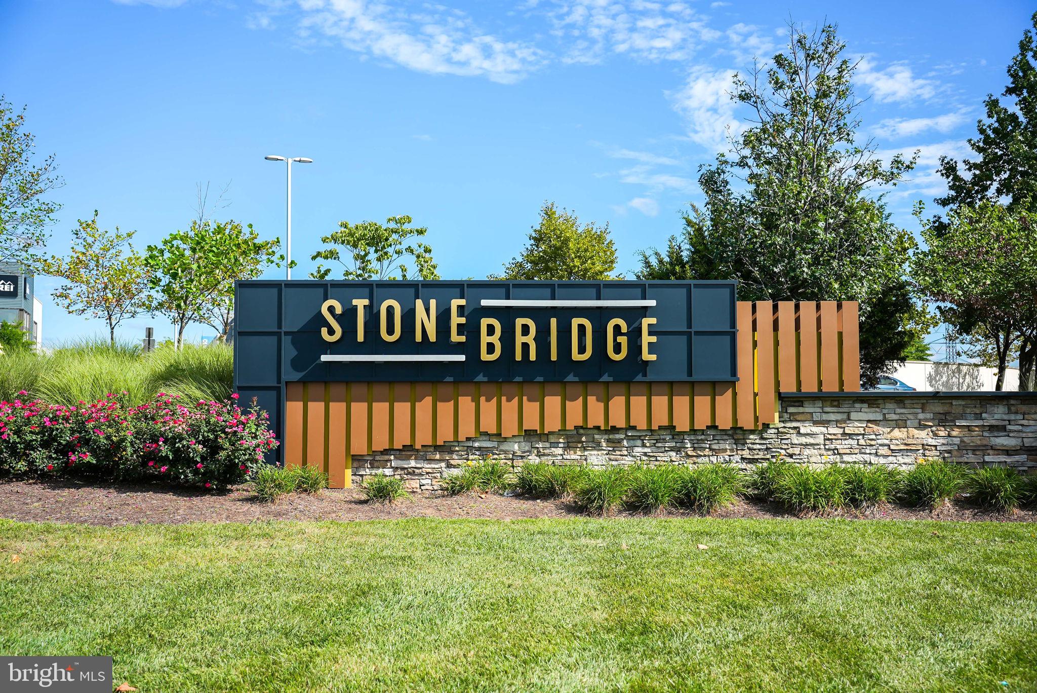 STRATFORD GLEN - Residential