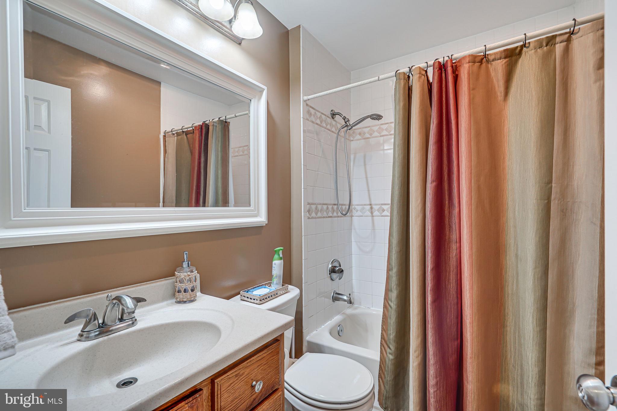 STRATFORD GLEN - Residential