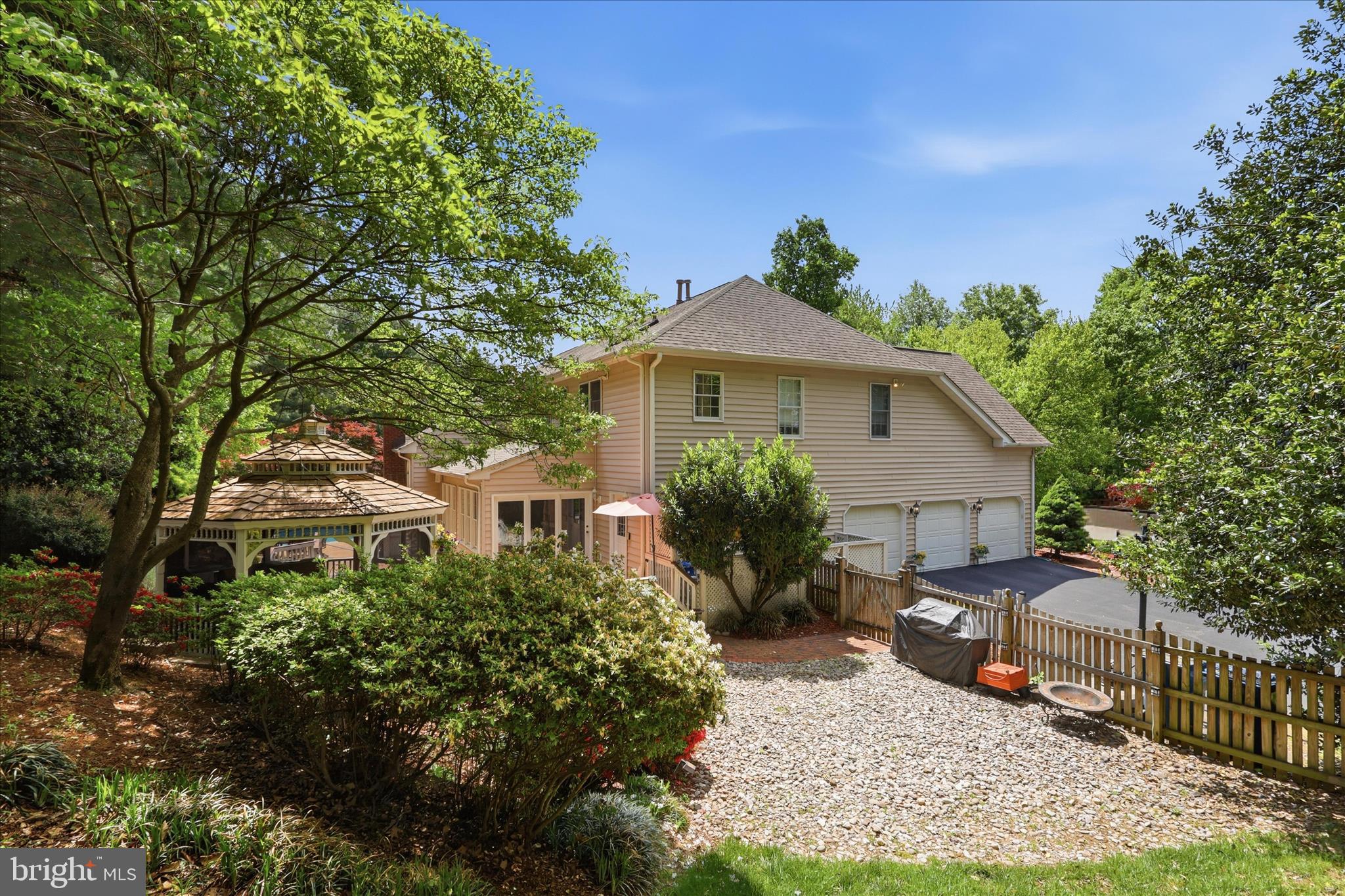 GREAT FALLS WOODS - Residential