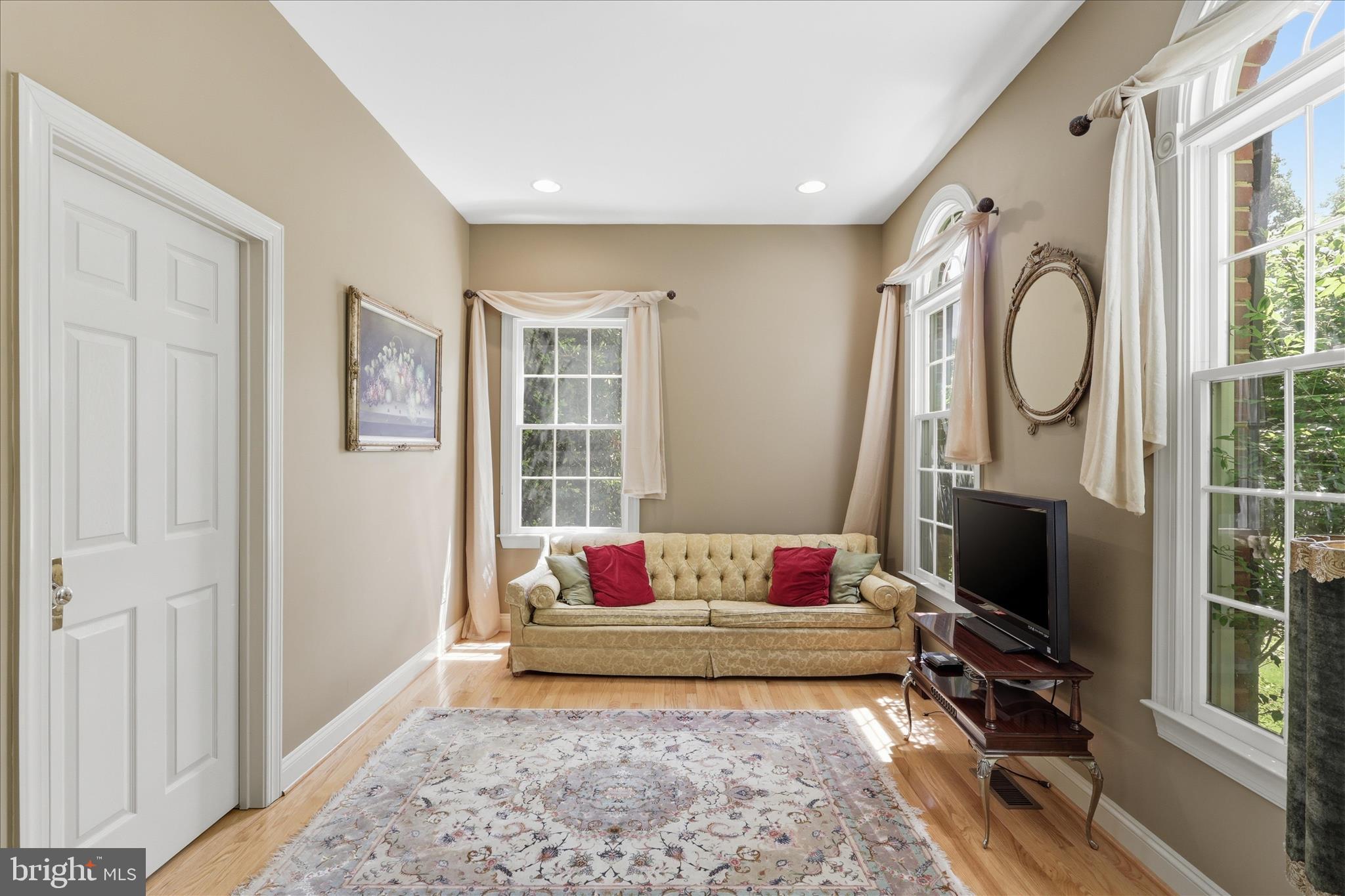 GREAT FALLS WOODS - Residential
