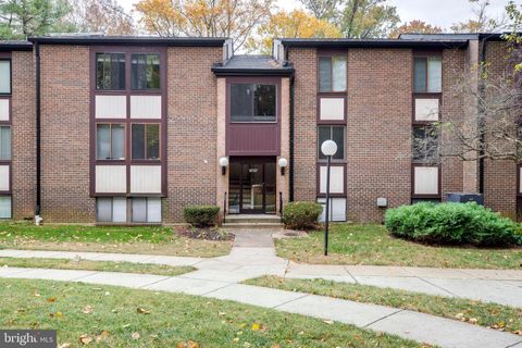 9737 KINGS CROWN COURT 102 FAIRFAX VA 22031