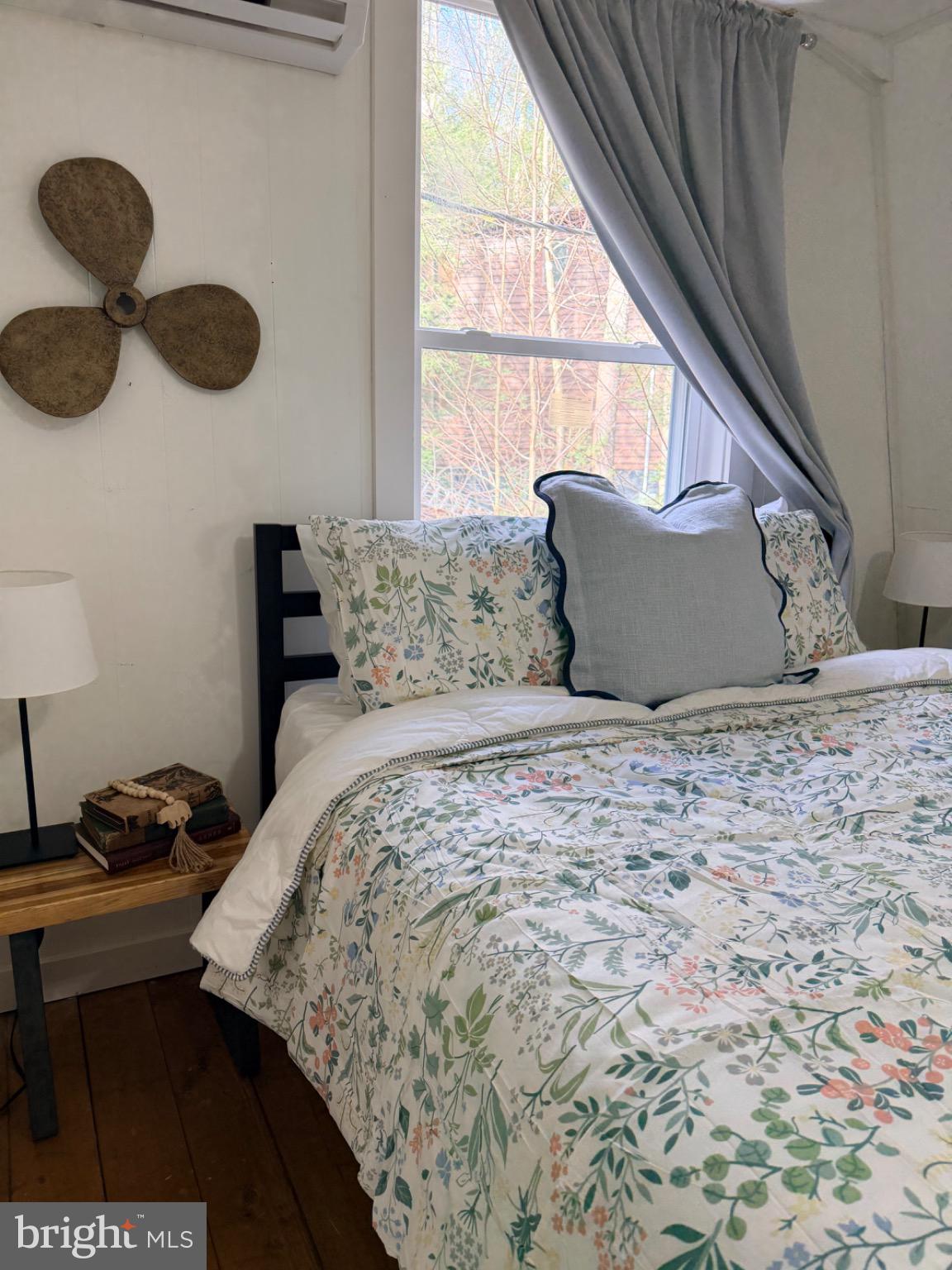 MILLHOUSE MANOR - Residential