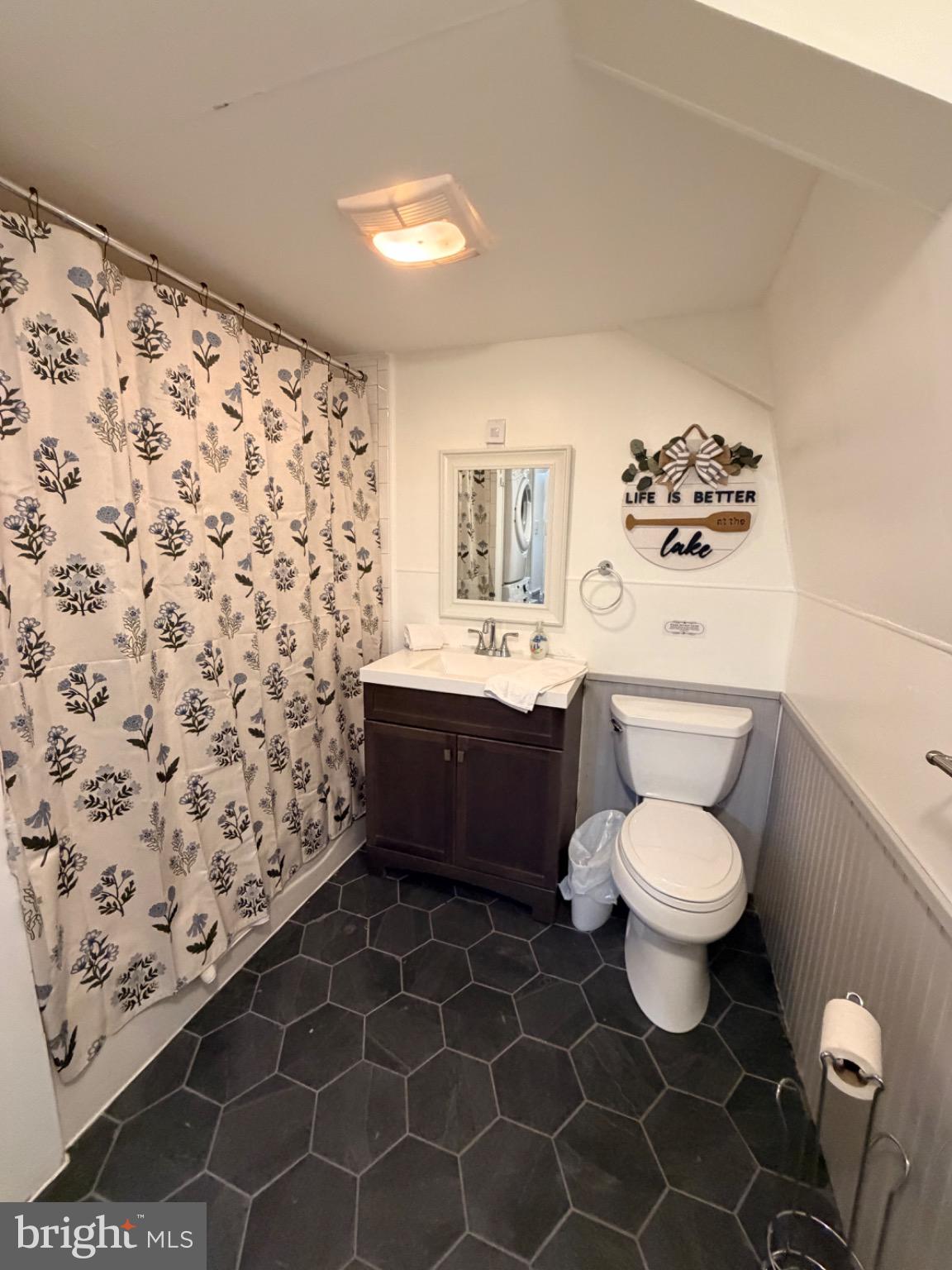 MILLHOUSE MANOR - Residential