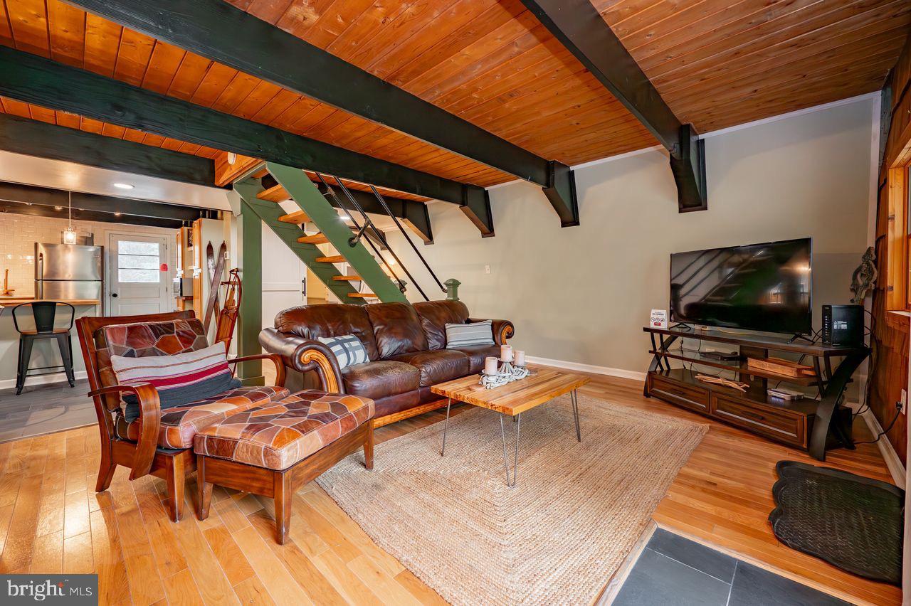 MILLHOUSE MANOR - Residential