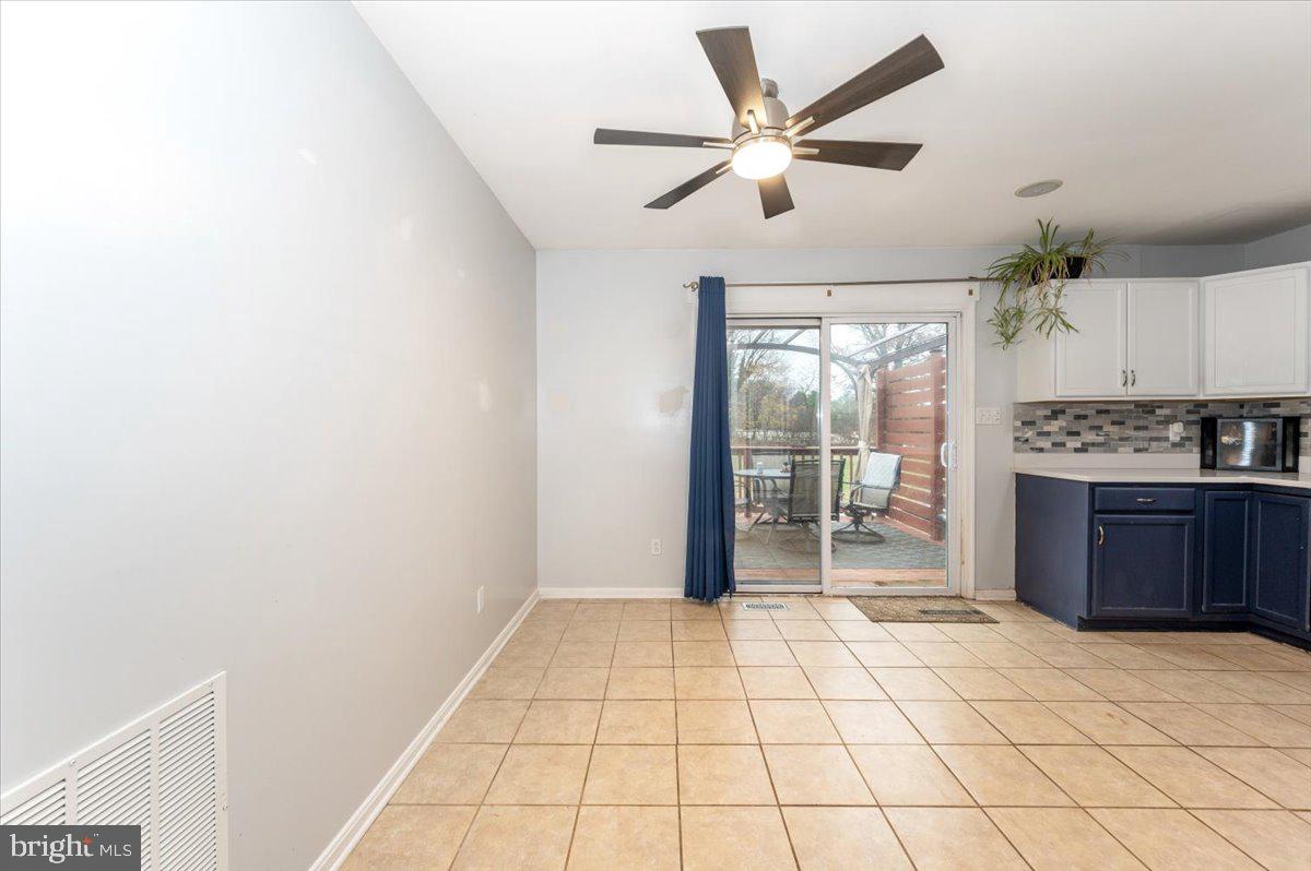 BRIGHTON MANOR - Residential