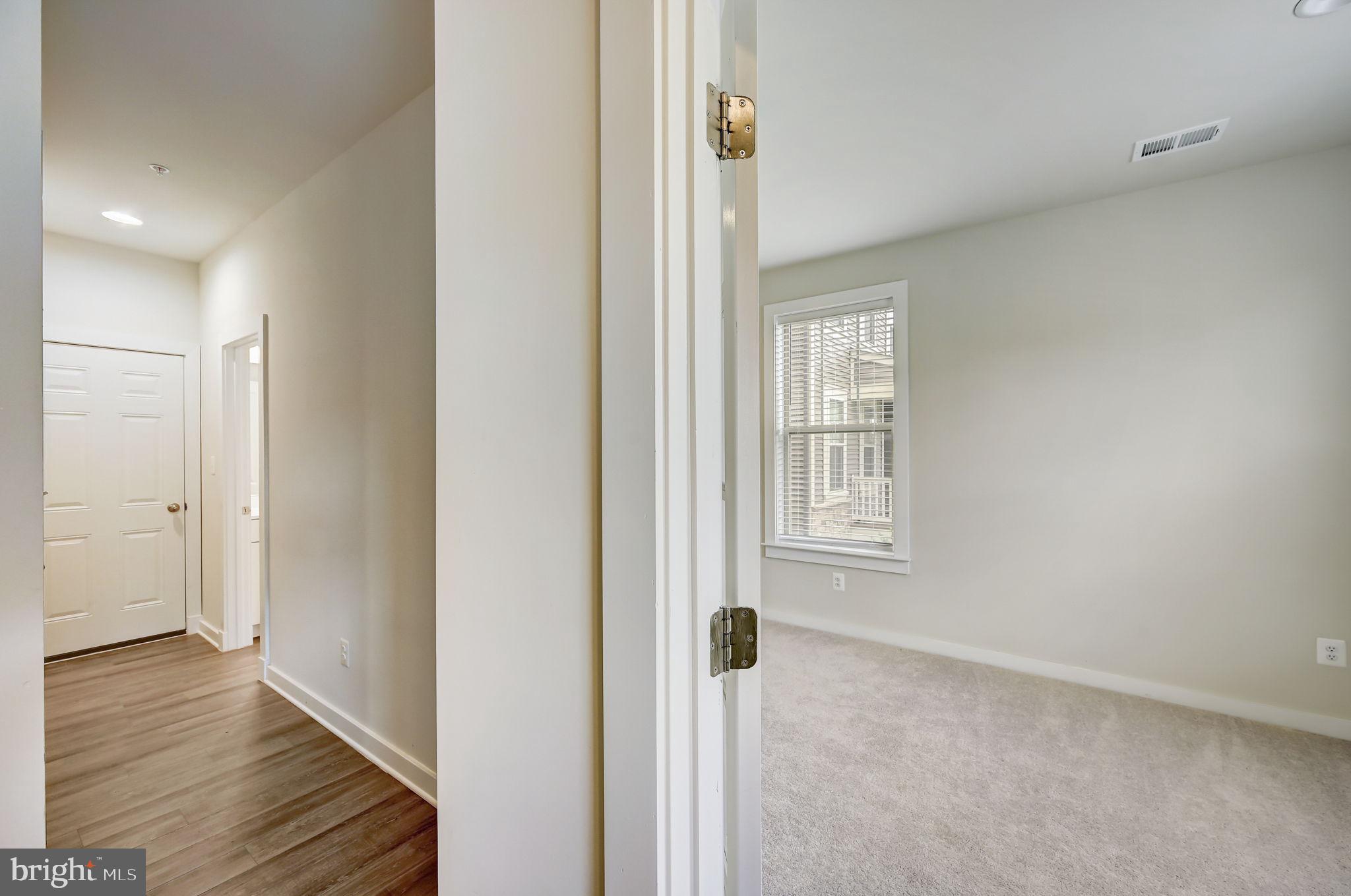 STONE BARN VILLAGE - Residential Lease