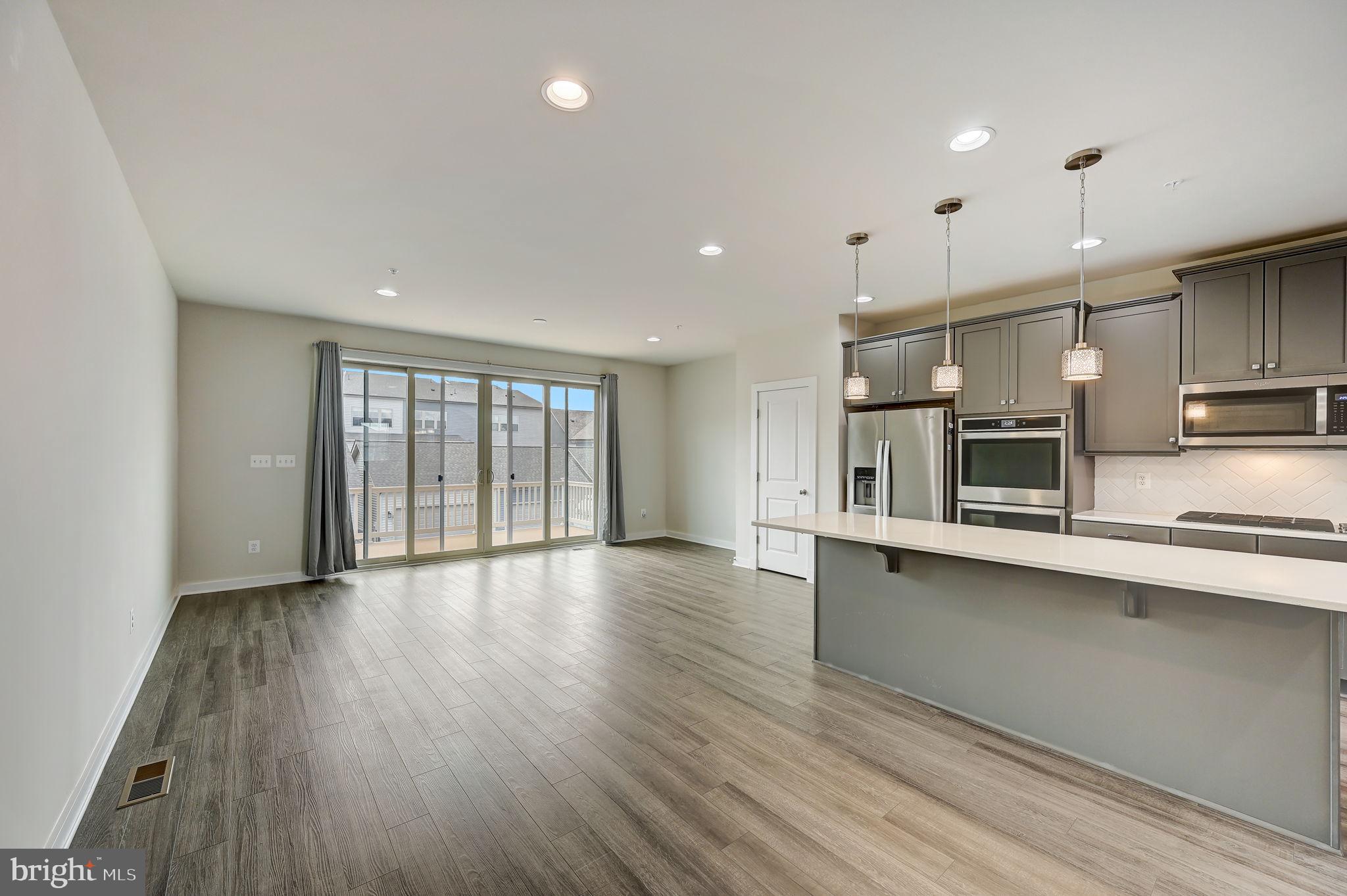 STONE BARN VILLAGE - Residential Lease