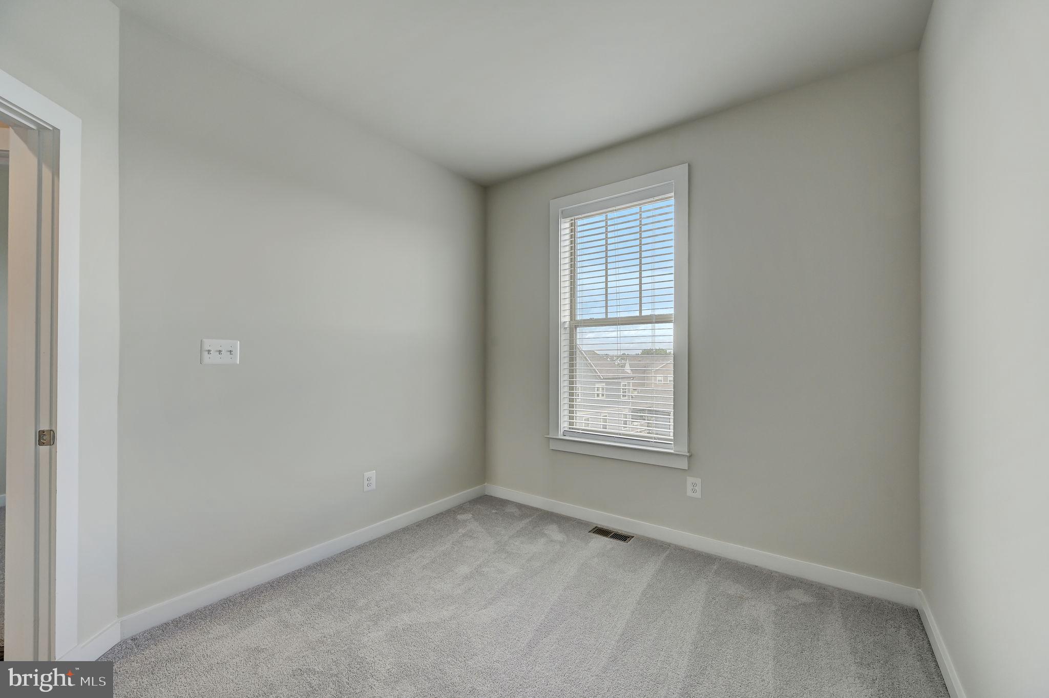 STONE BARN VILLAGE - Residential Lease