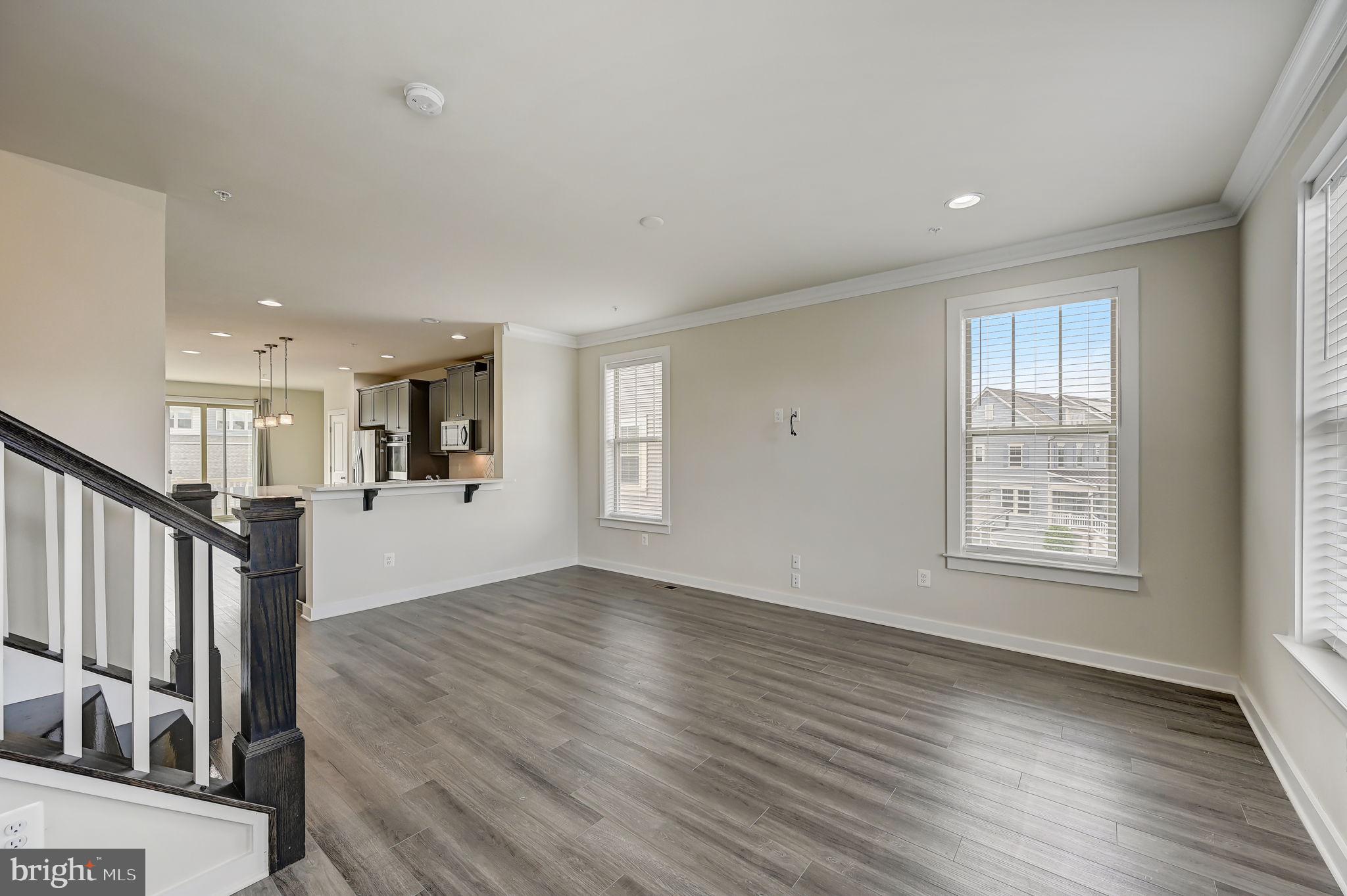 STONE BARN VILLAGE - Residential Lease