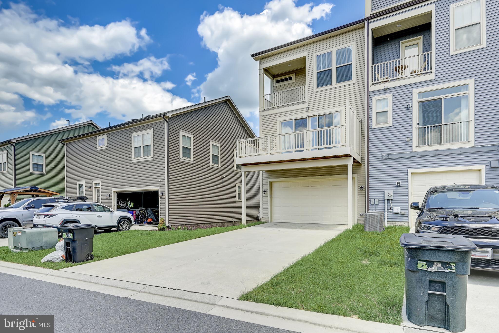 STONE BARN VILLAGE - Residential Lease