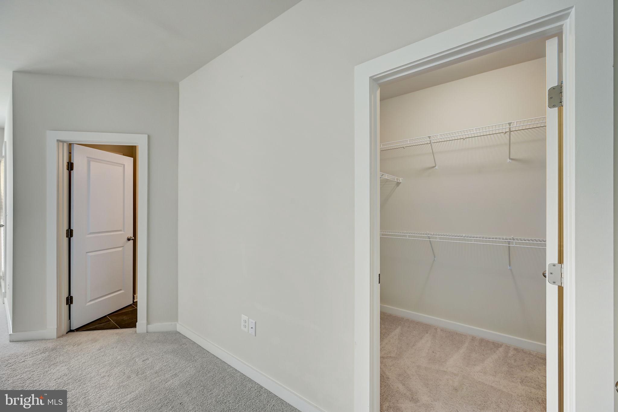 STONE BARN VILLAGE - Residential Lease