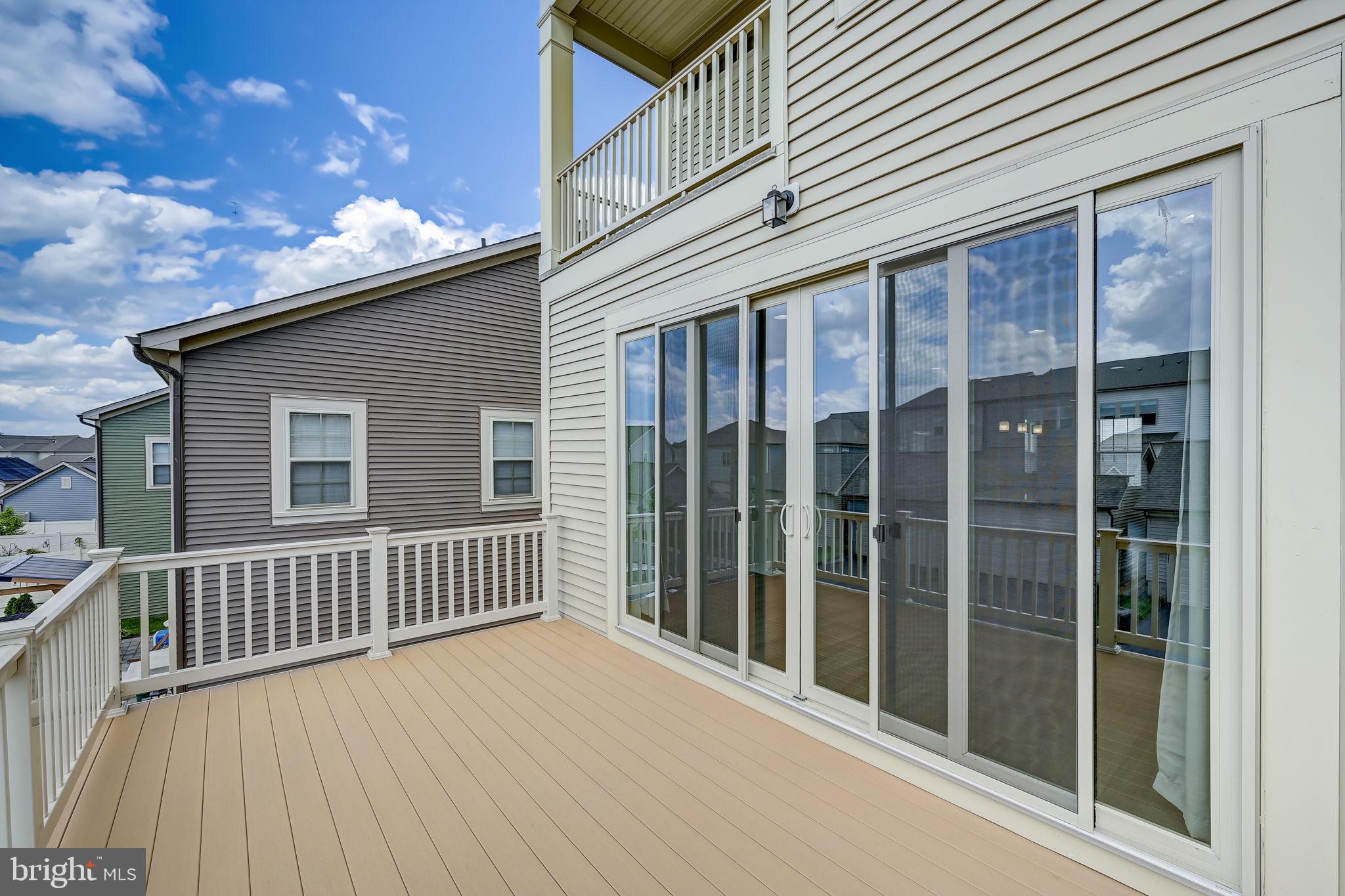 STONE BARN VILLAGE - Residential Lease