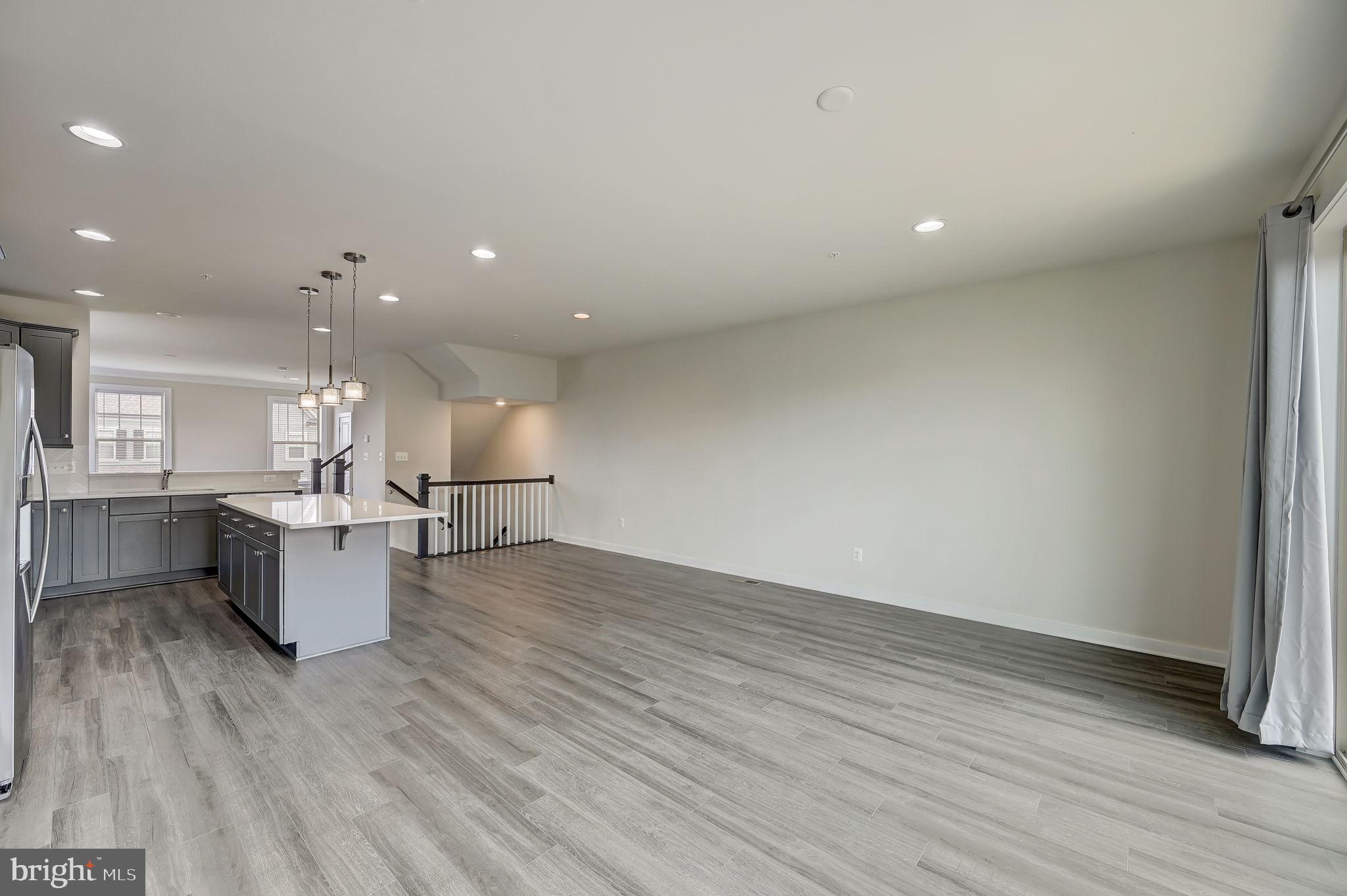 STONE BARN VILLAGE - Residential Lease