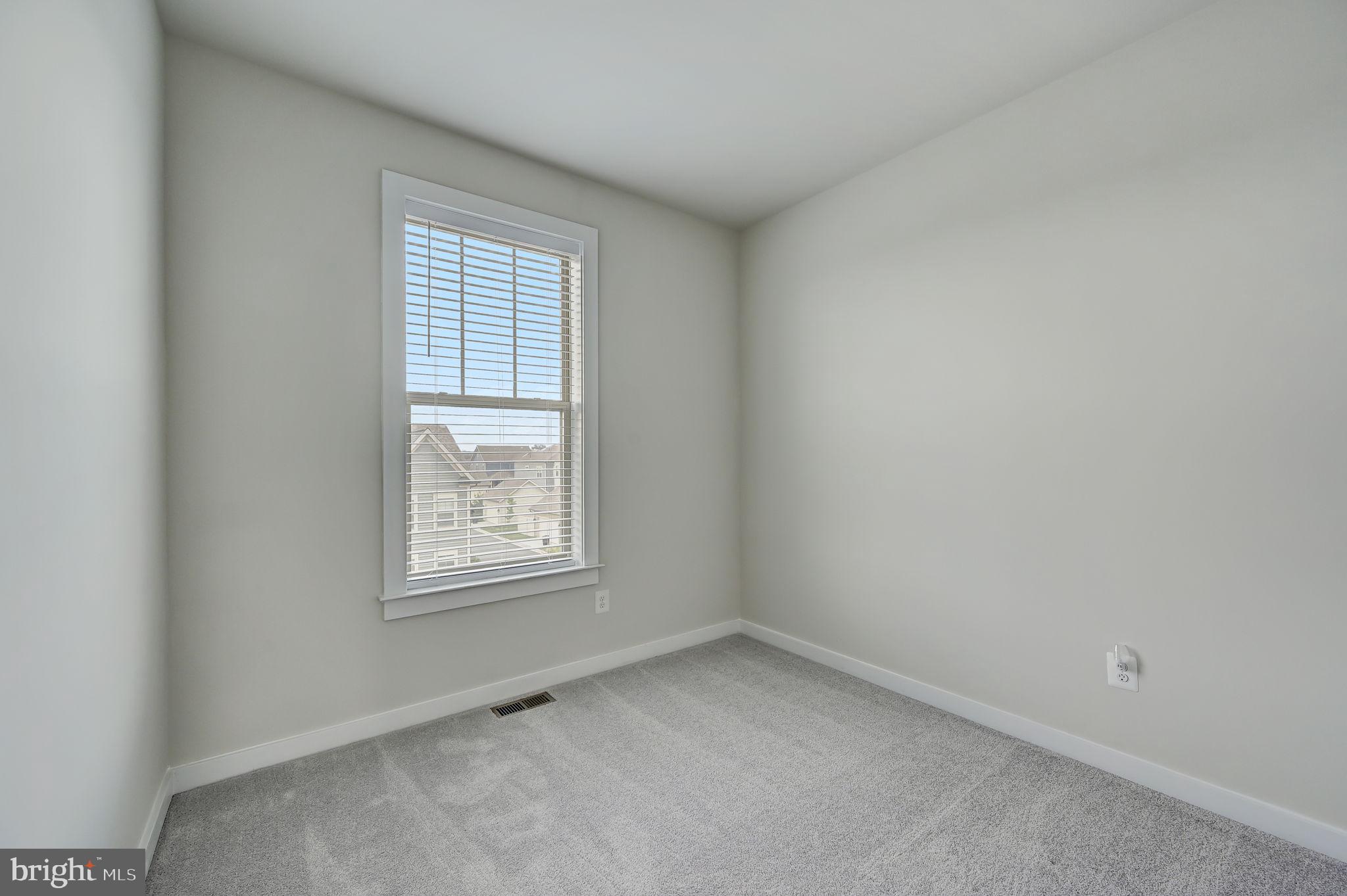 STONE BARN VILLAGE - Residential Lease