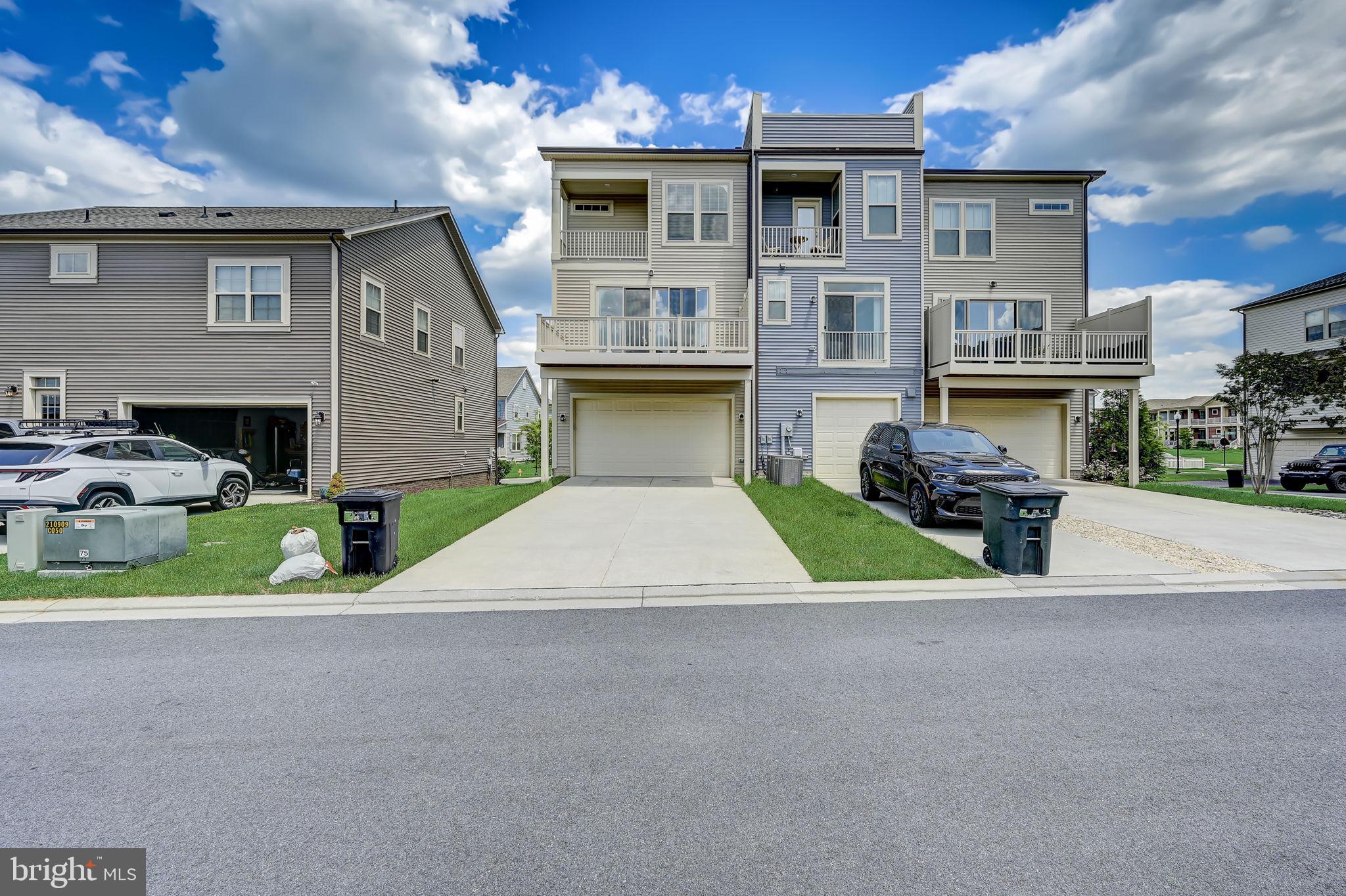 STONE BARN VILLAGE - Residential Lease