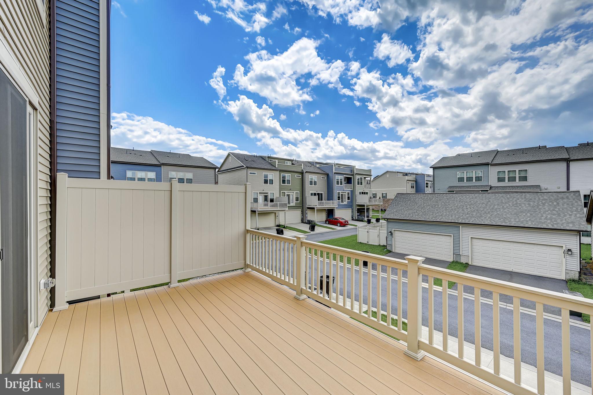 STONE BARN VILLAGE - Residential Lease