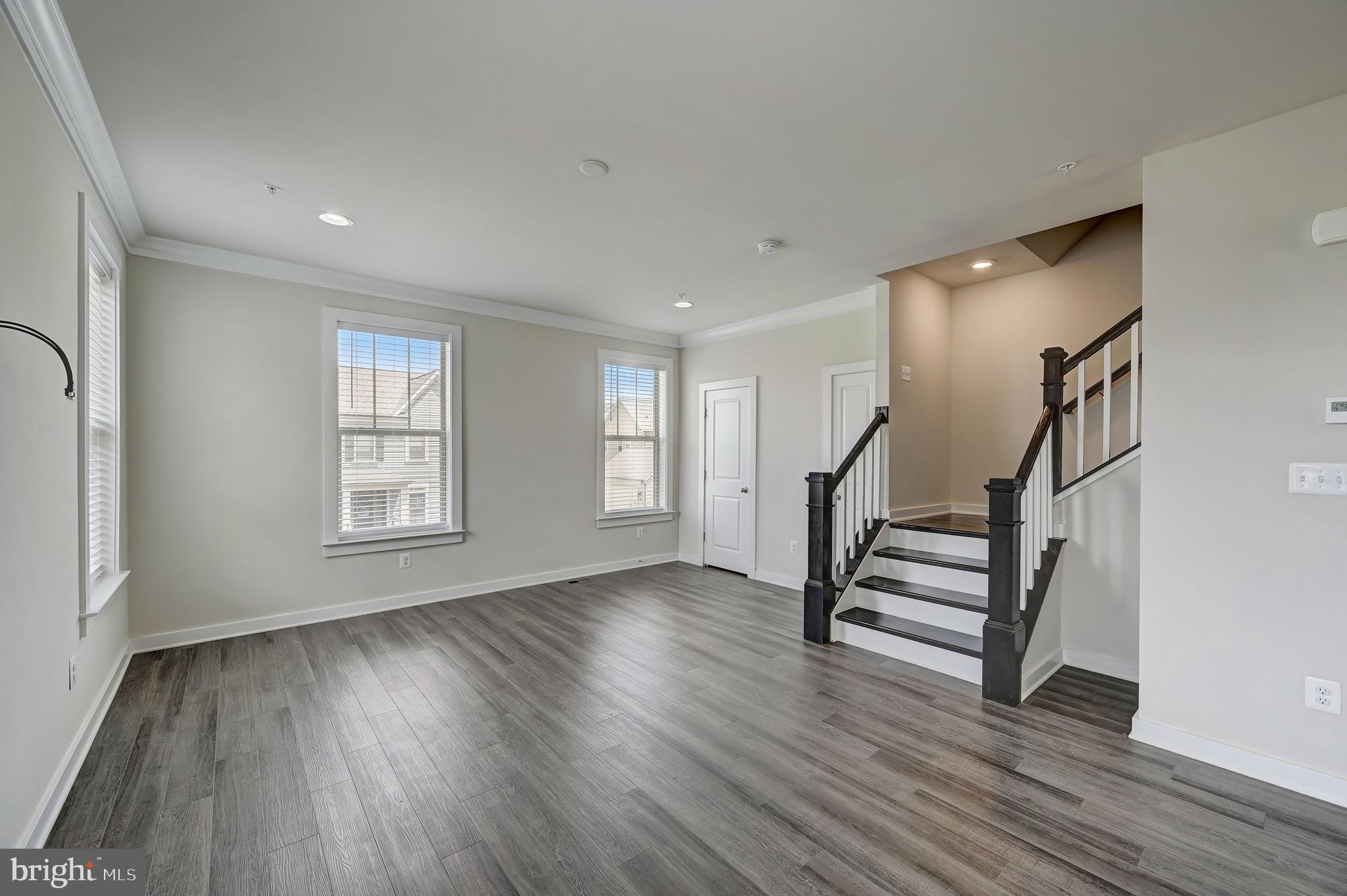 STONE BARN VILLAGE - Residential Lease