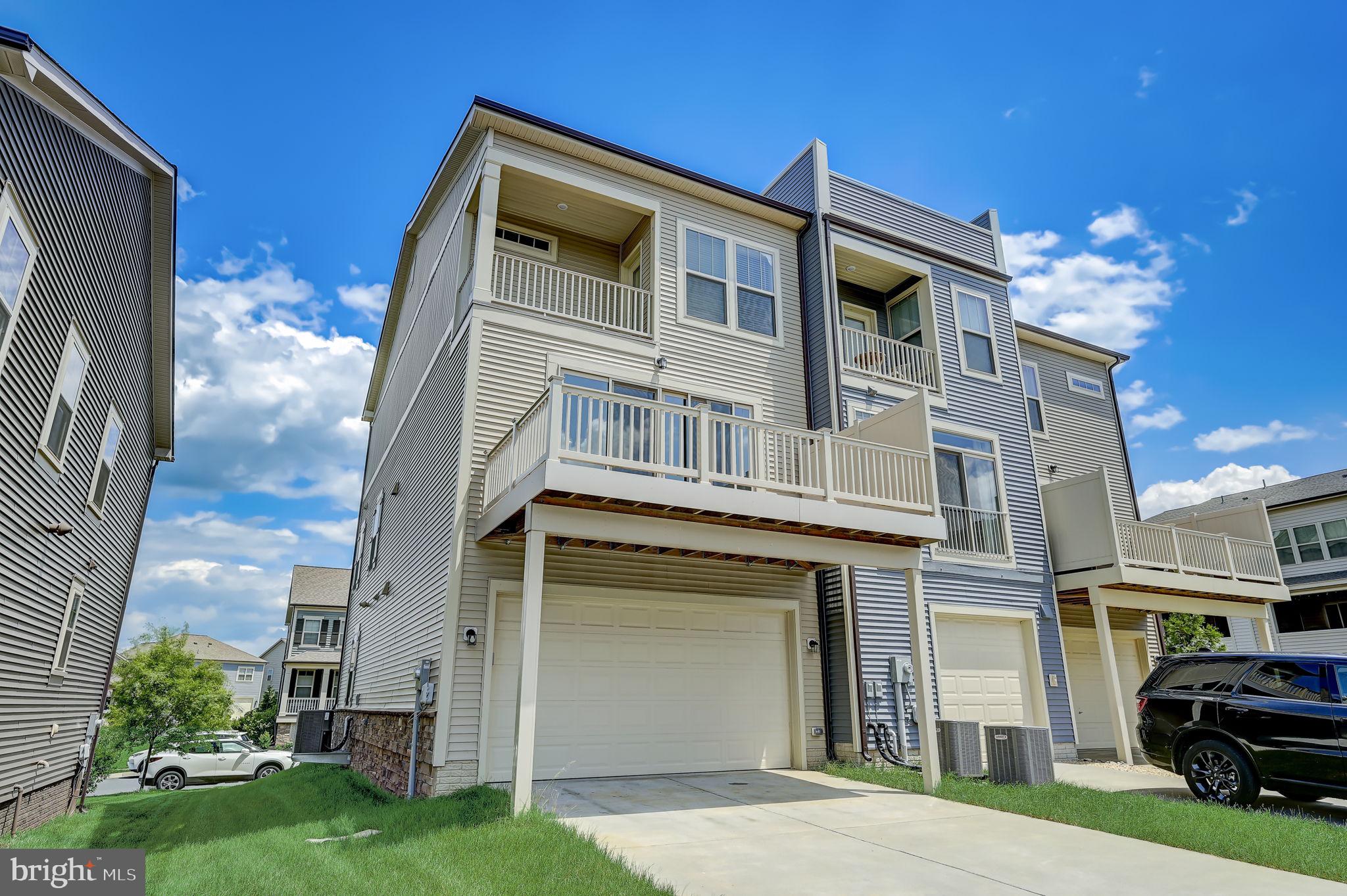 STONE BARN VILLAGE - Residential Lease