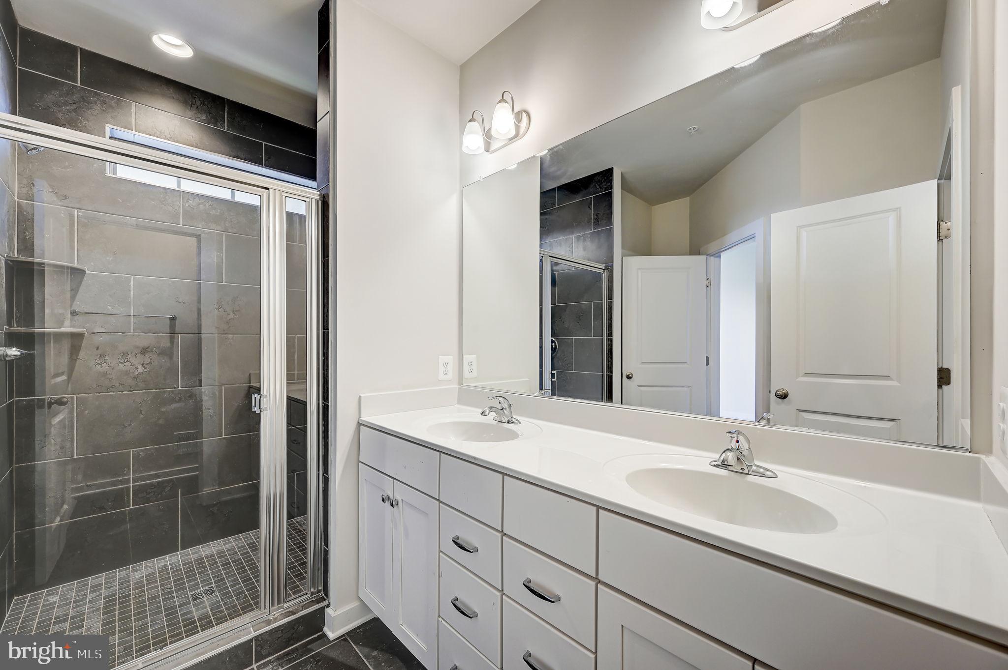 STONE BARN VILLAGE - Residential Lease