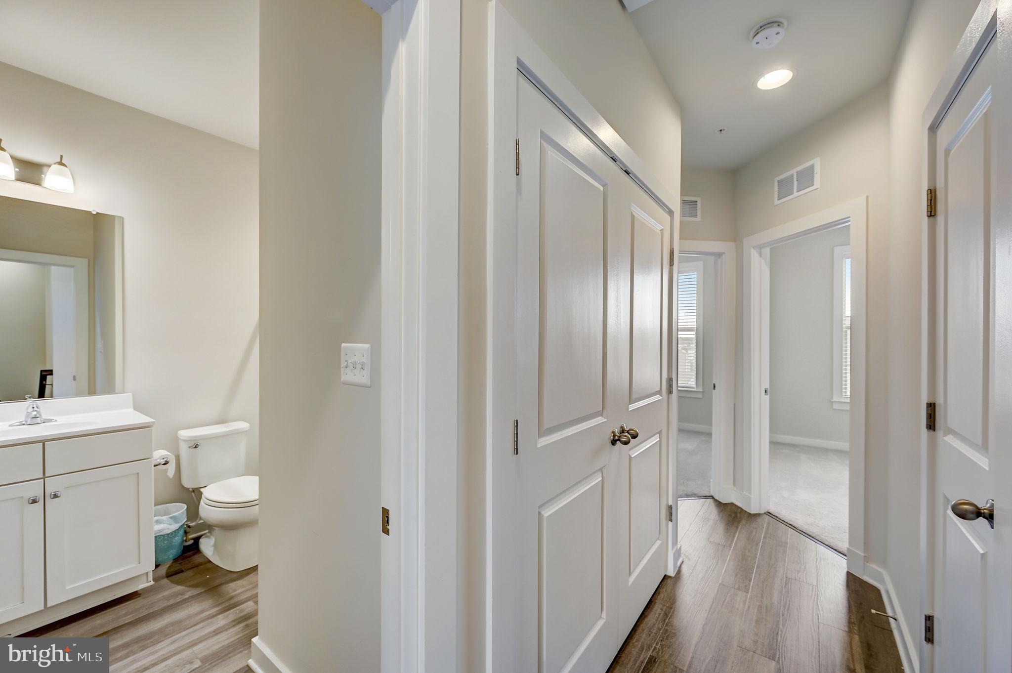 STONE BARN VILLAGE - Residential Lease