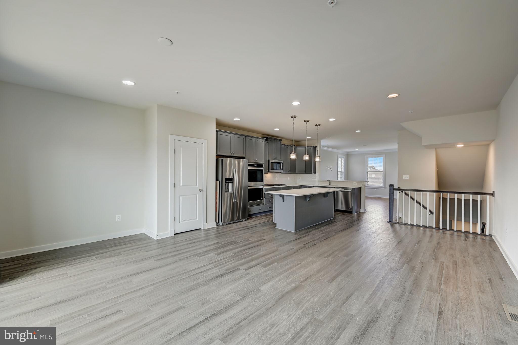 STONE BARN VILLAGE - Residential Lease