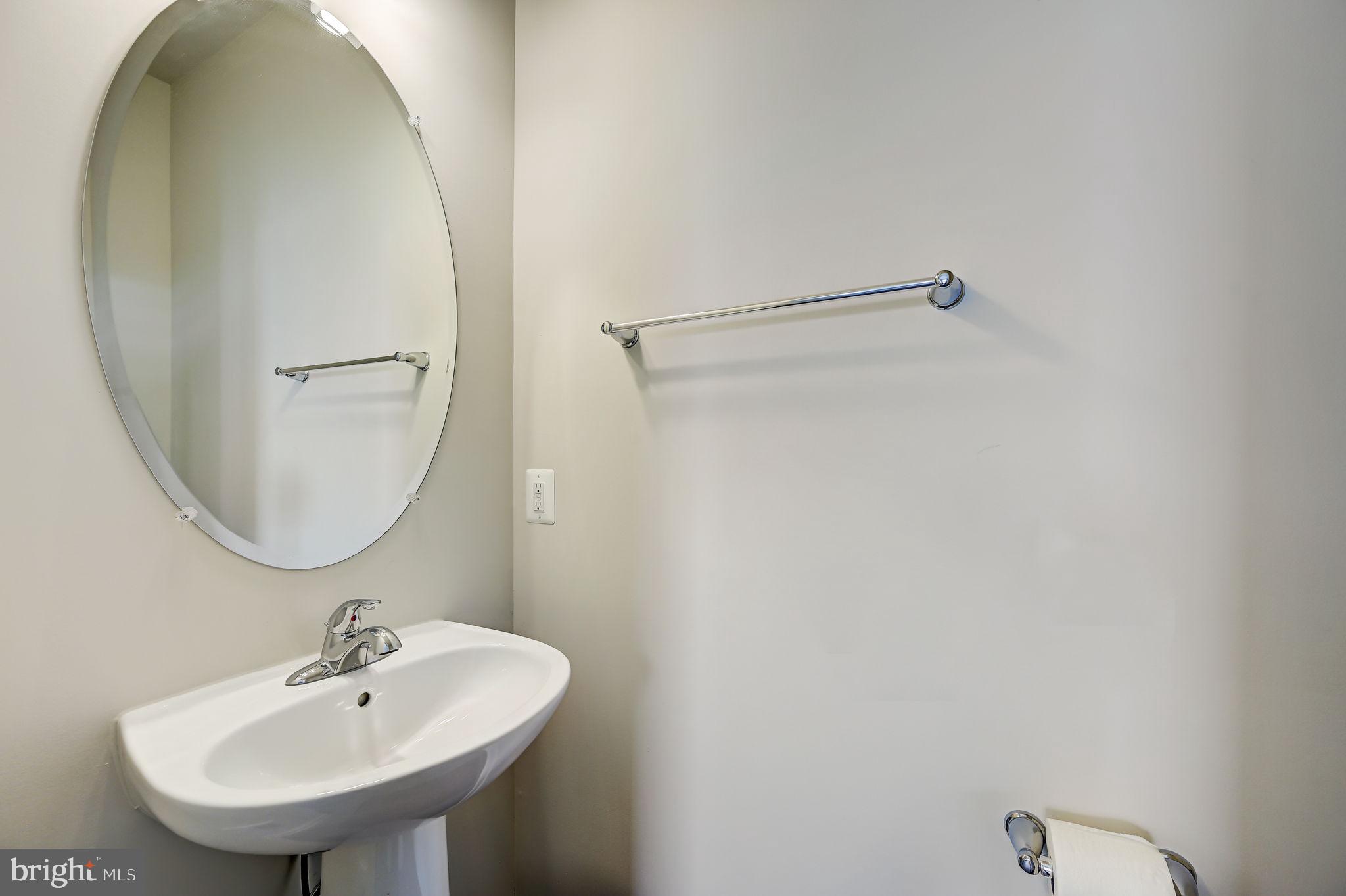 STONE BARN VILLAGE - Residential Lease