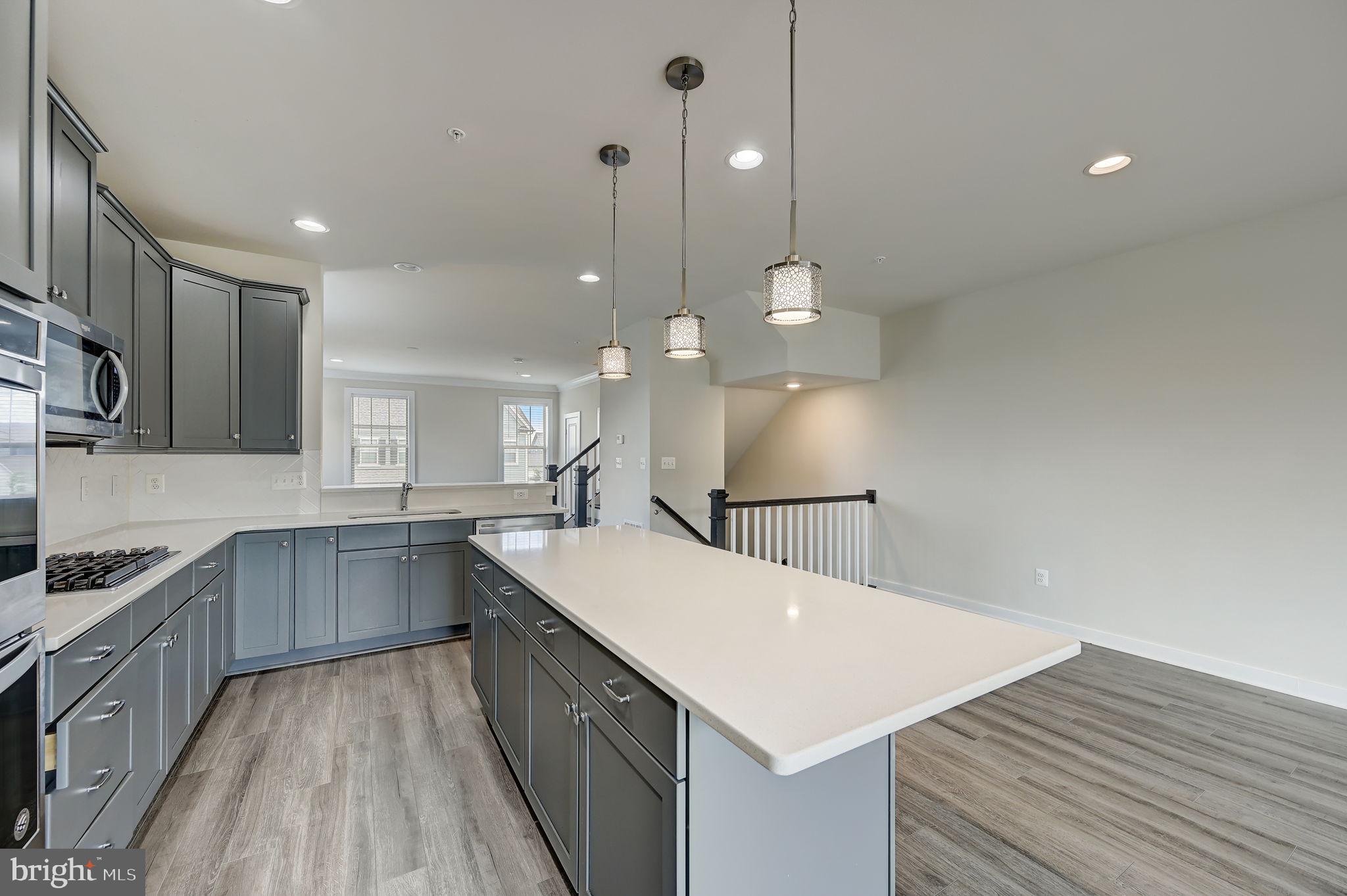 STONE BARN VILLAGE - Residential Lease