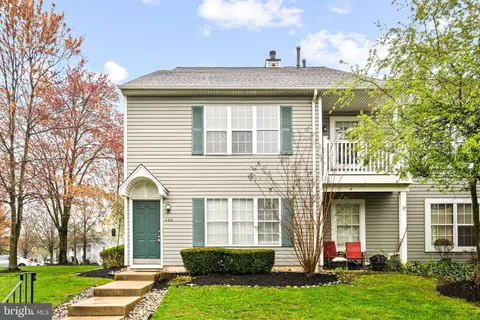 720 Sedgewick Ct, Sewell, NJ MLS: NJGL2054274