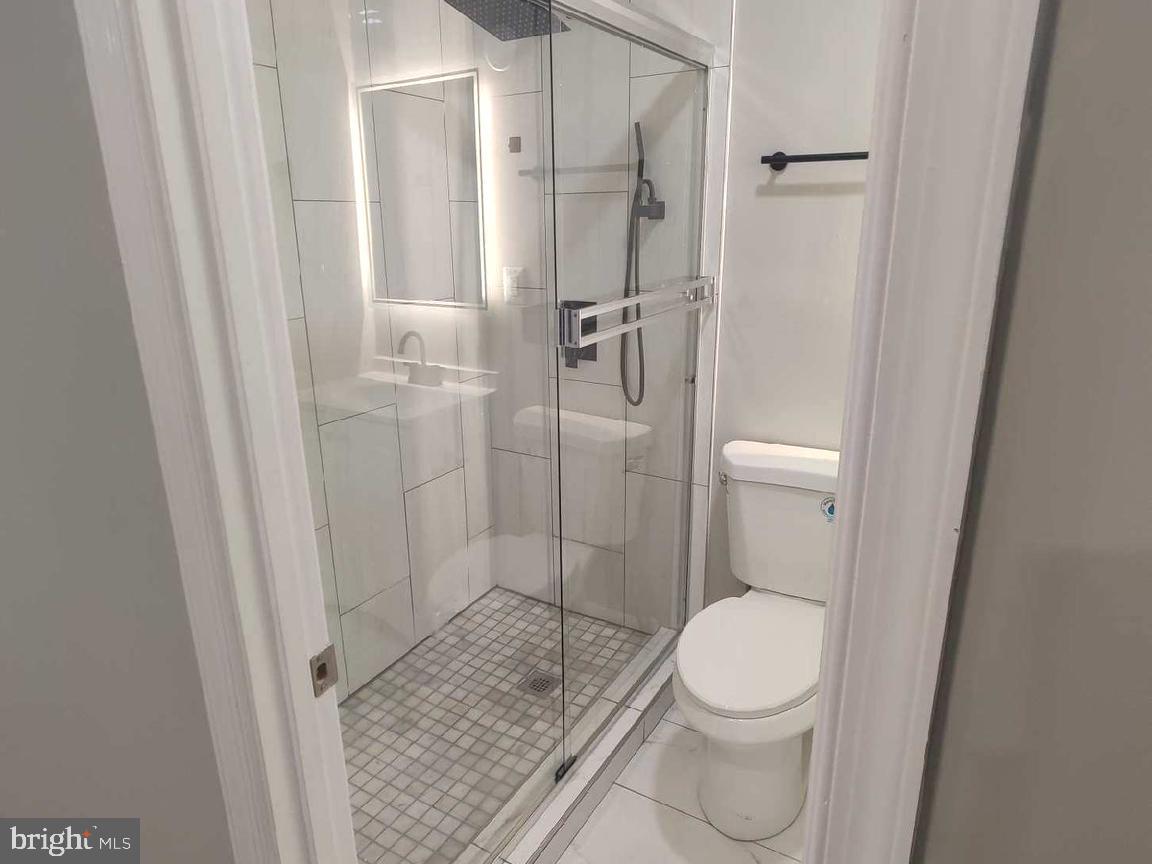 PINEWOOD STATION - Residential