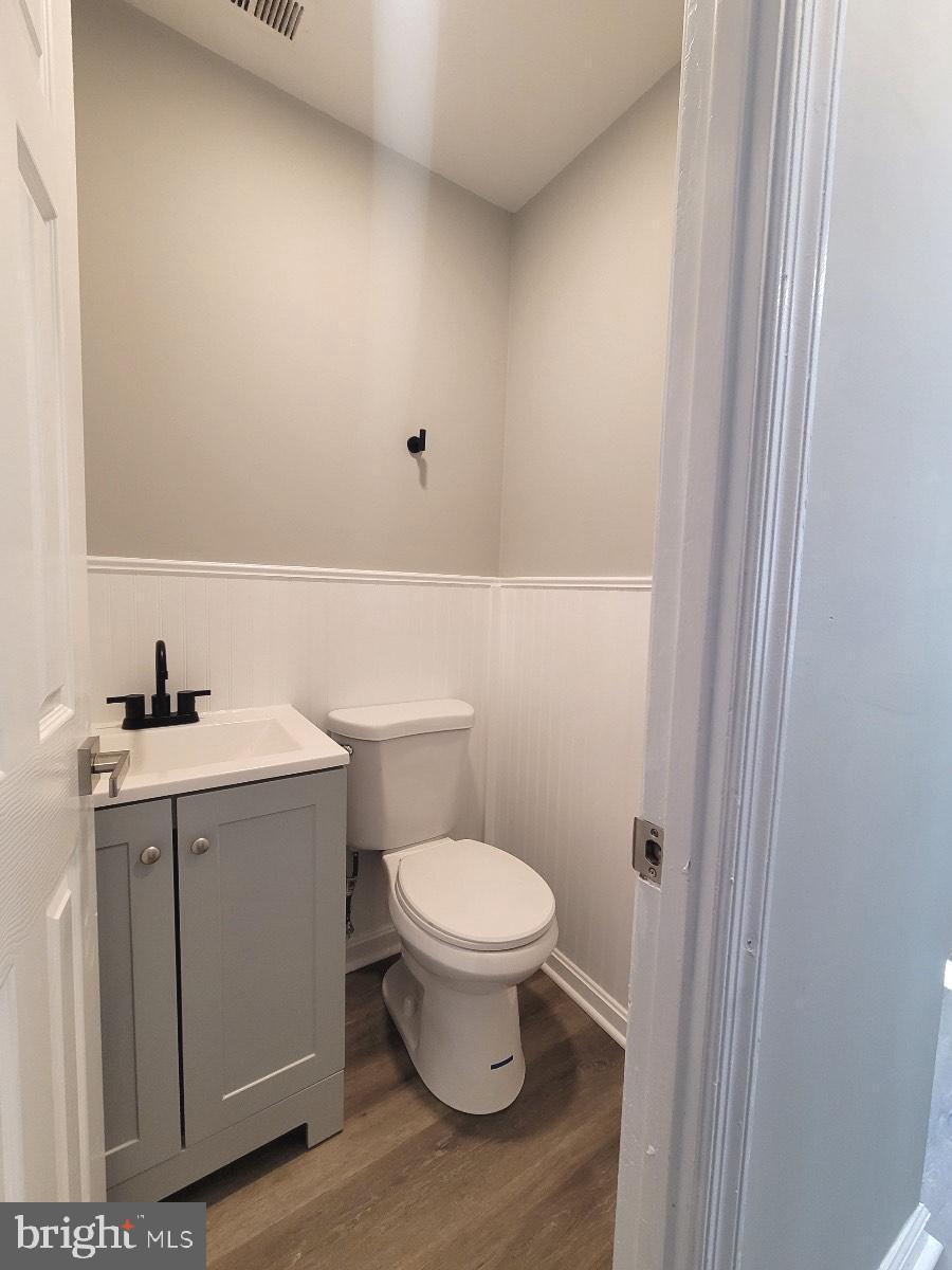 PINEWOOD STATION - Residential