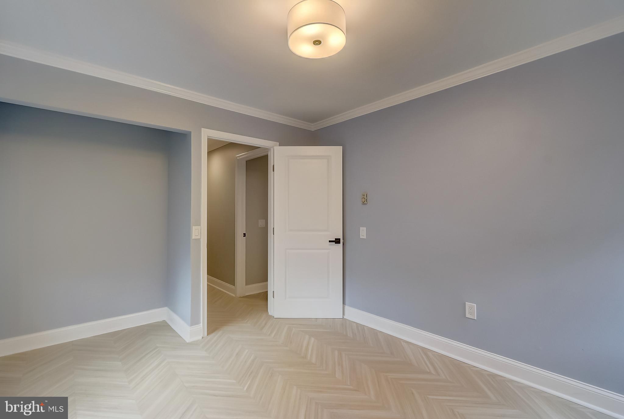 ROSSMOOR MUTUAL #19 - Residential