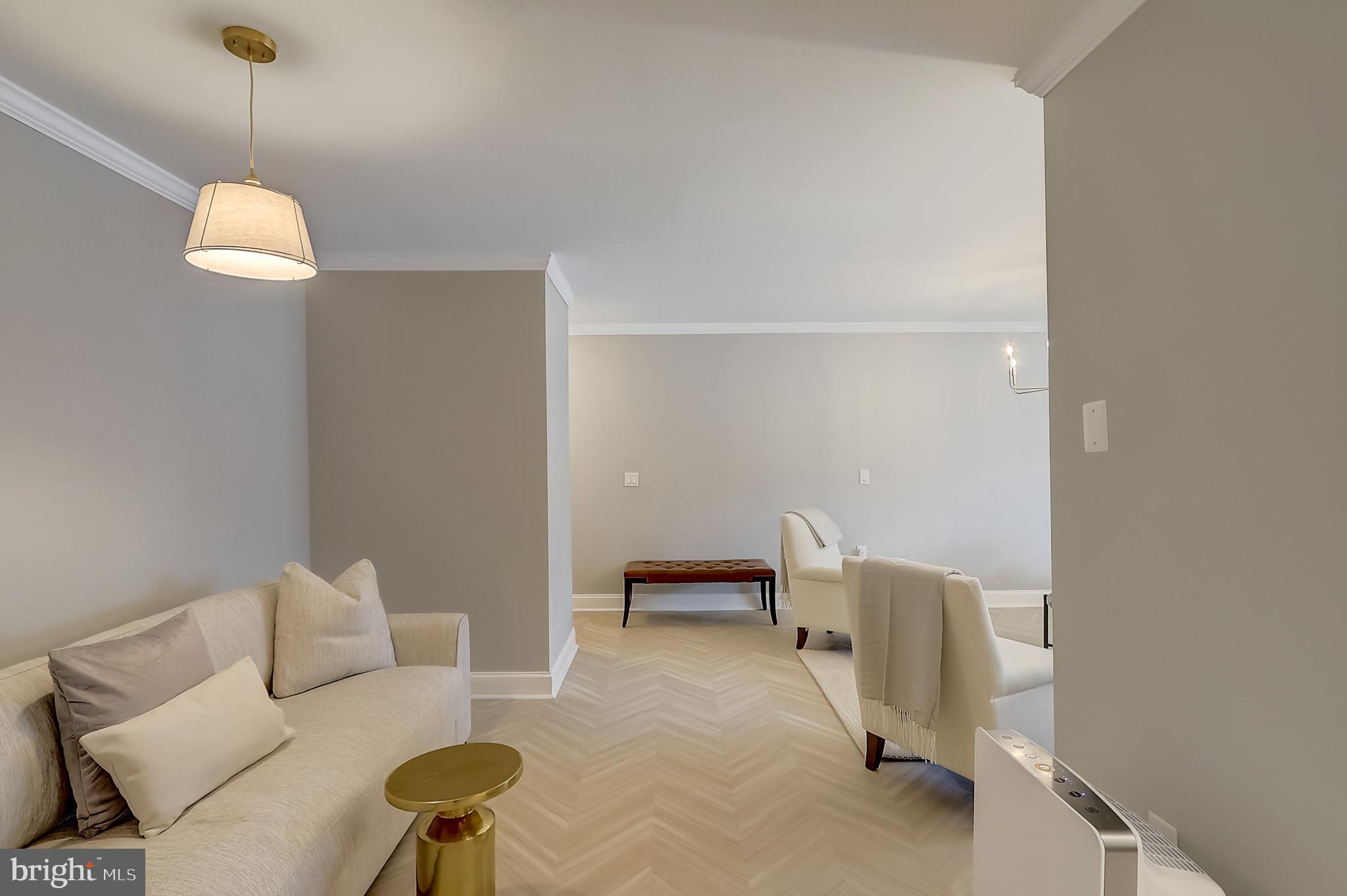 ROSSMOOR MUTUAL #19 - Residential