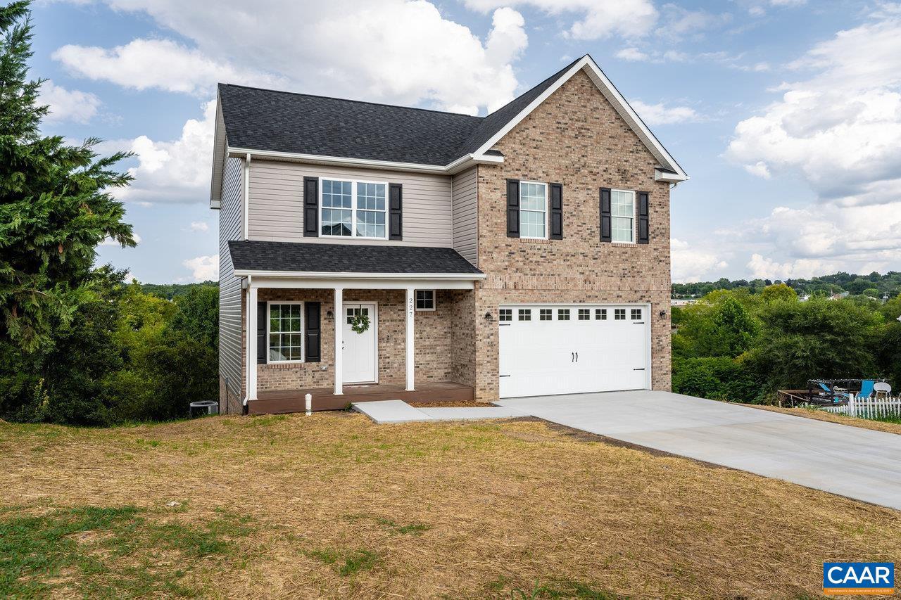 HERITAGE HILLS - Residential