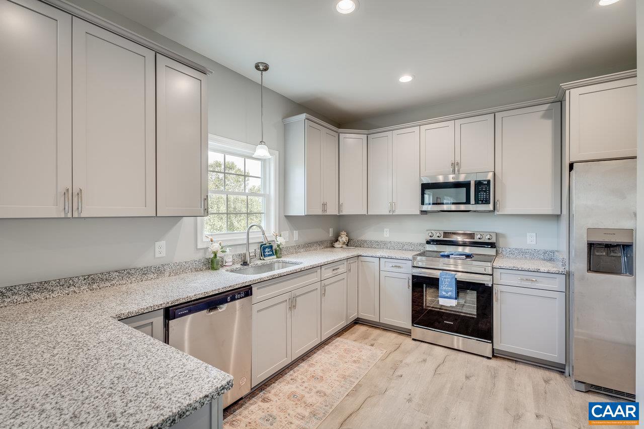 HERITAGE HILLS - Residential