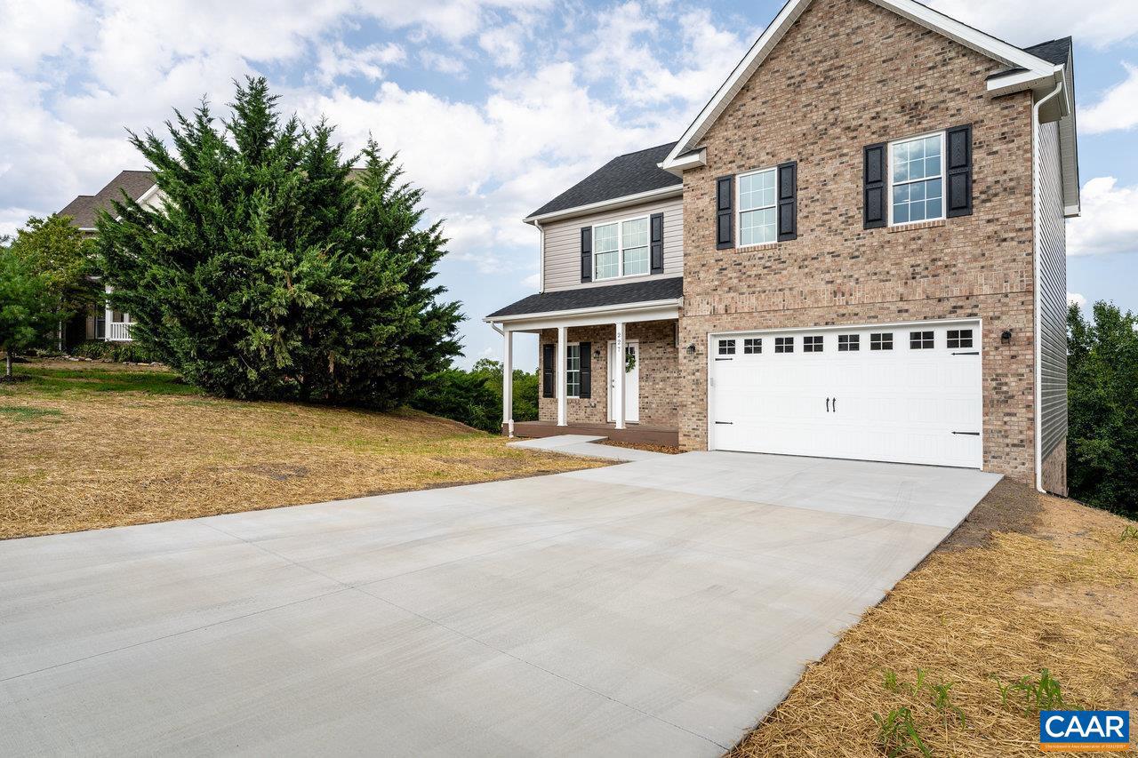 HERITAGE HILLS - Residential