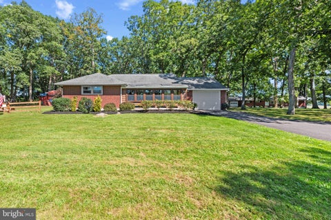 Homes For Sale - 37 Little Road<br/> ZIEGLERVILLE, PA 19492
