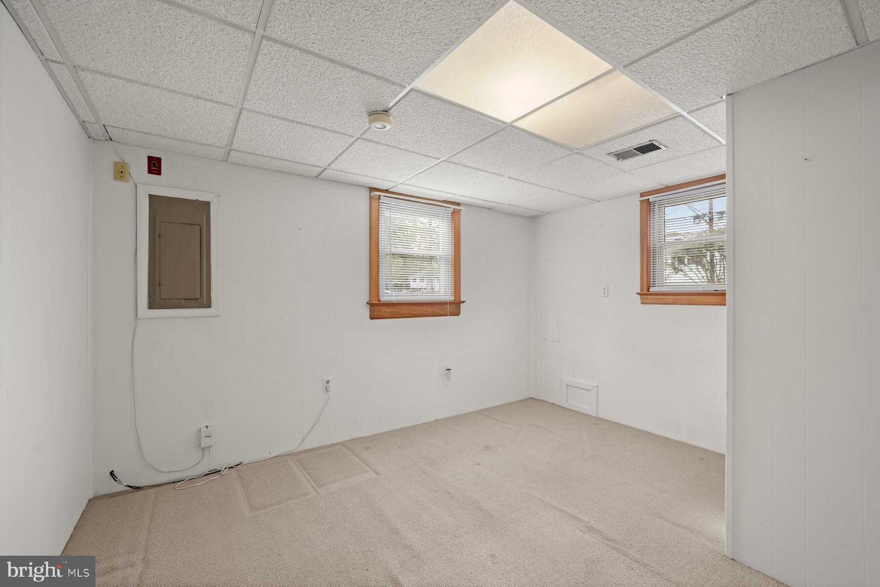 WEST MAGOTHY MANOR - Residential