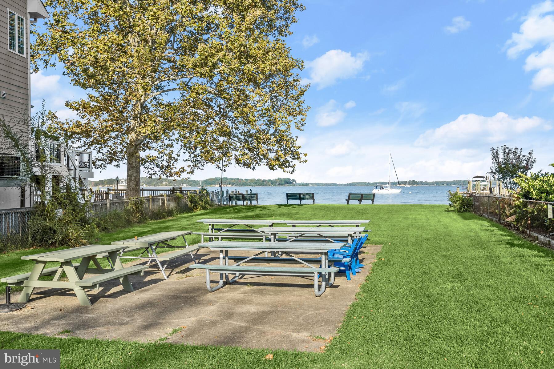 WEST MAGOTHY MANOR - Residential