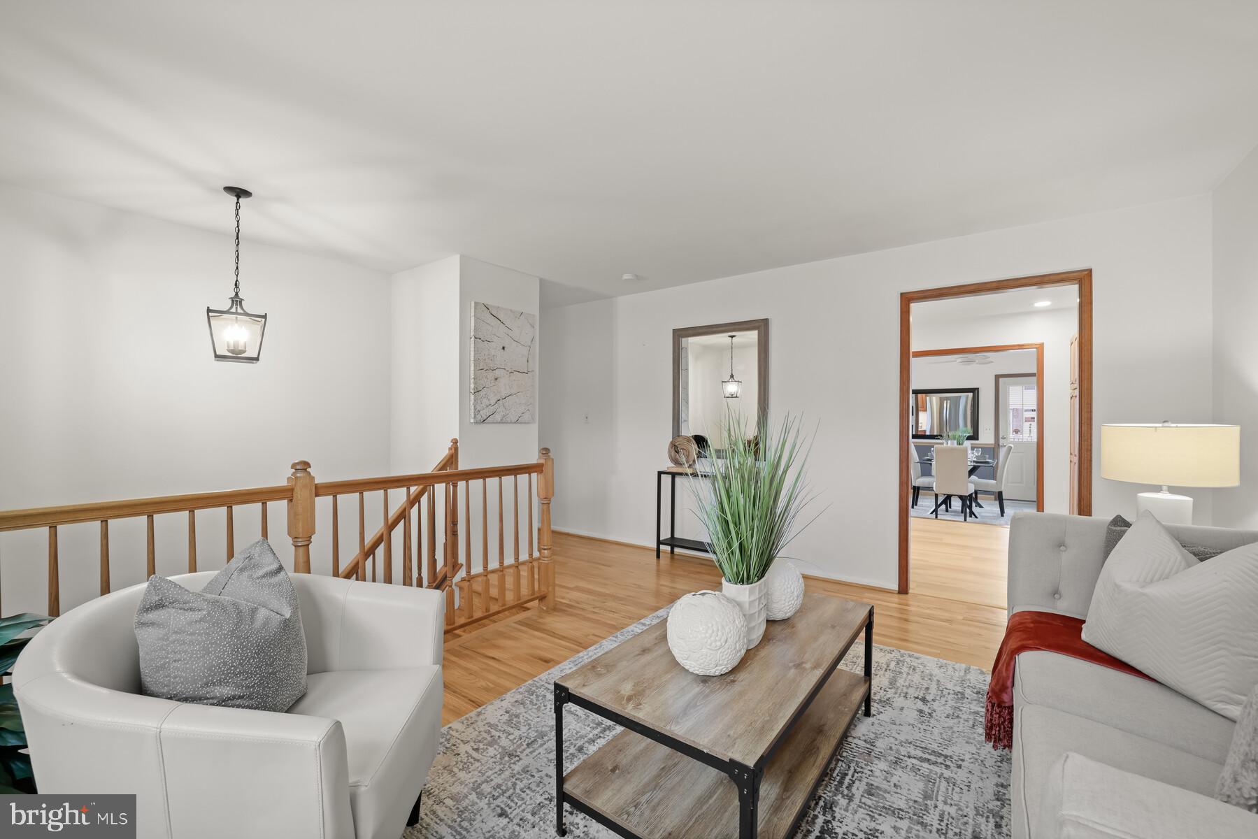 WEST MAGOTHY MANOR - Residential