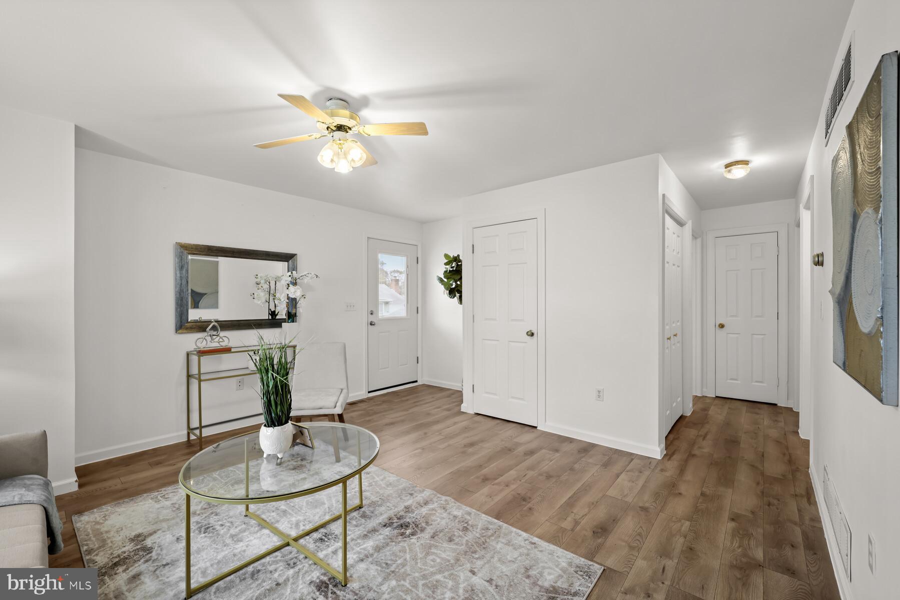 WEST MAGOTHY MANOR - Residential