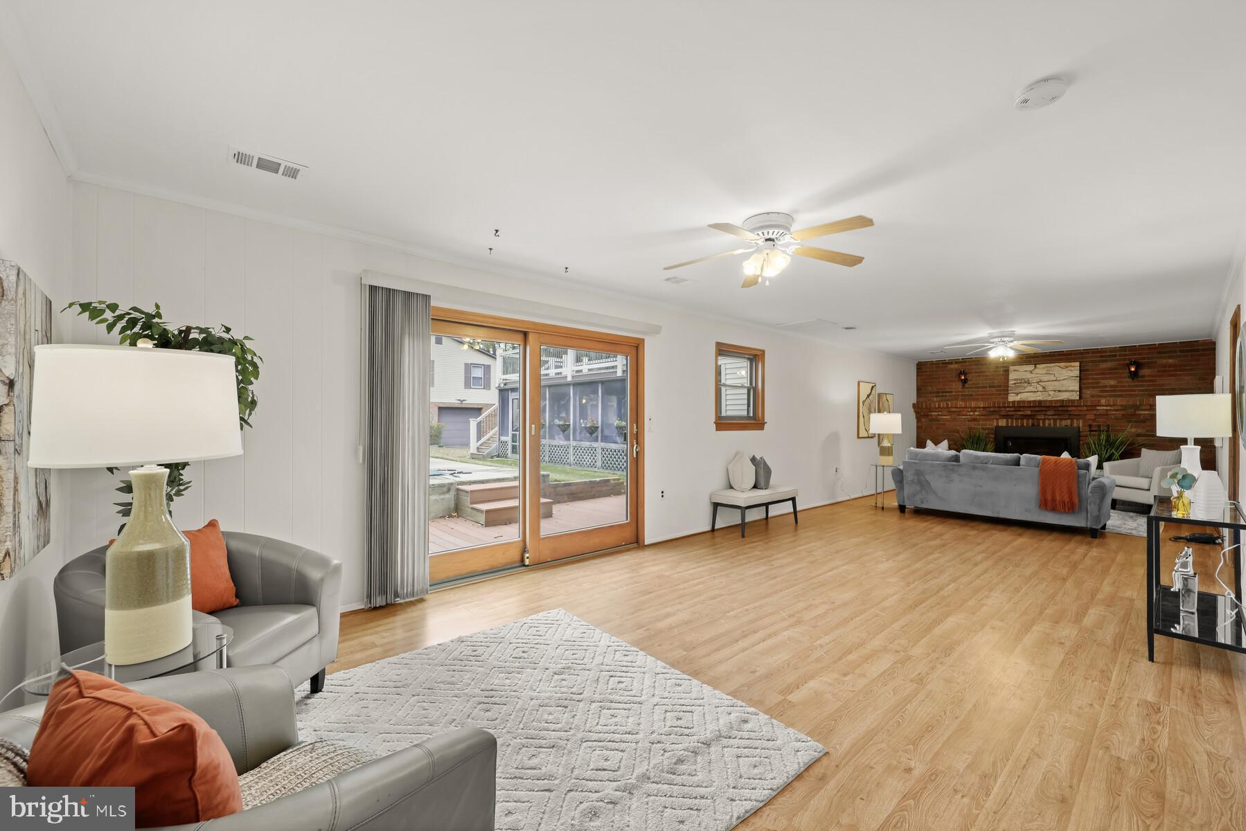 WEST MAGOTHY MANOR - Residential