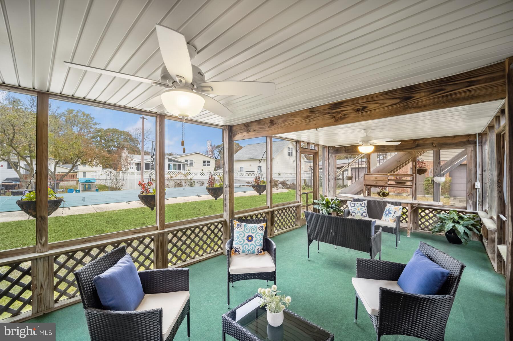 WEST MAGOTHY MANOR - Residential