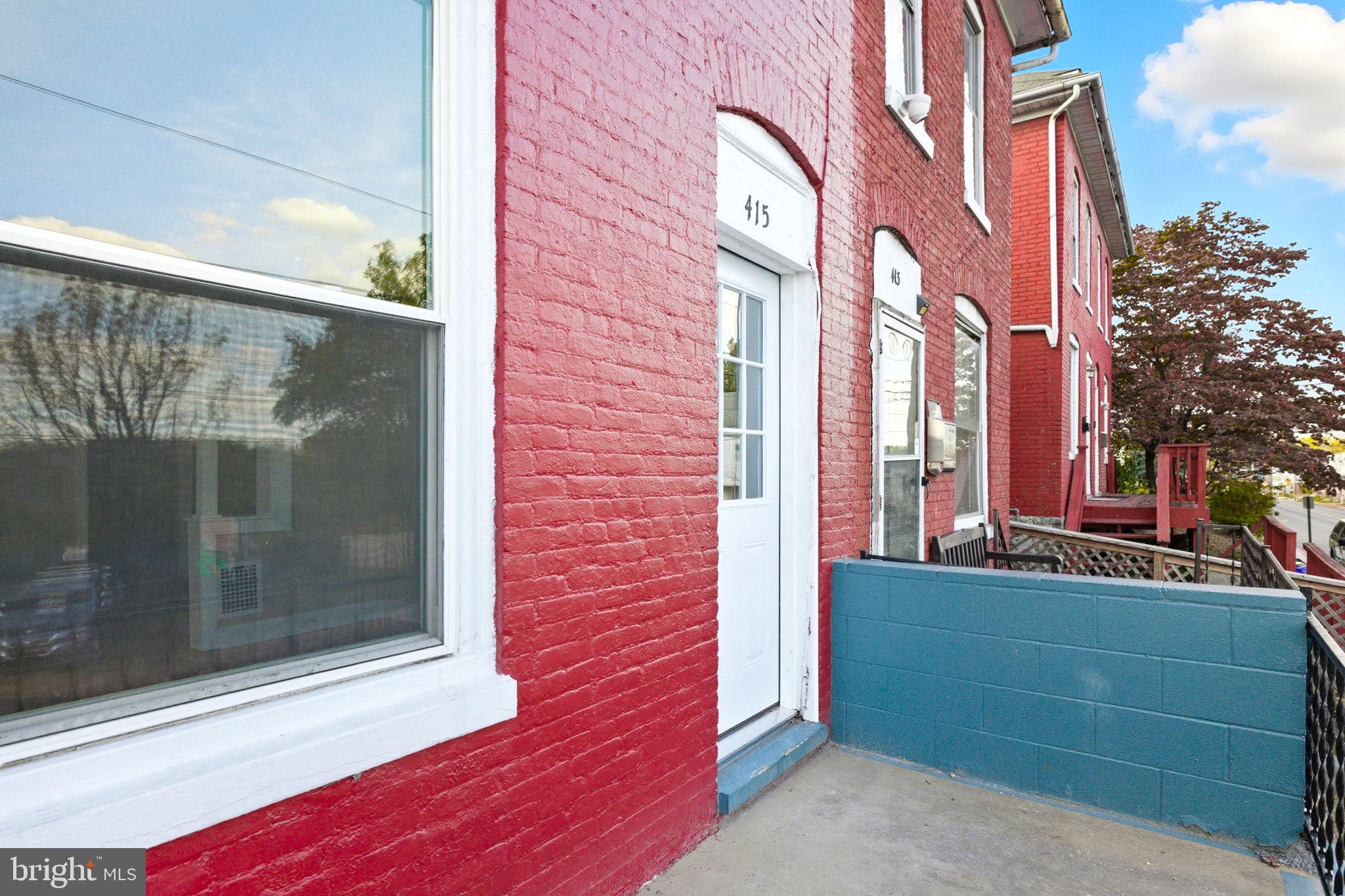 HAGERSTOWN - Residential